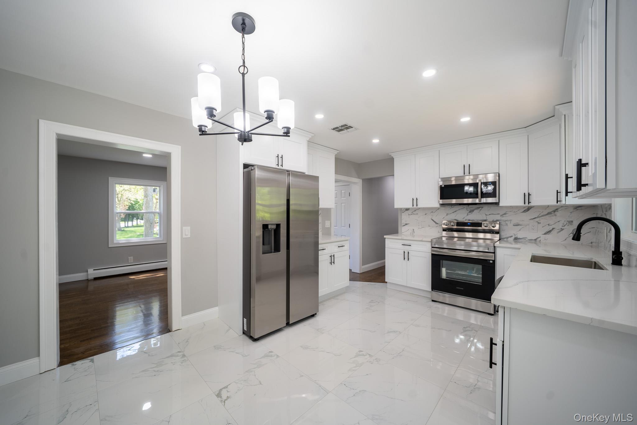 #2 photo, 23 Wheat Path Road, Mount Sinai , NY 11766