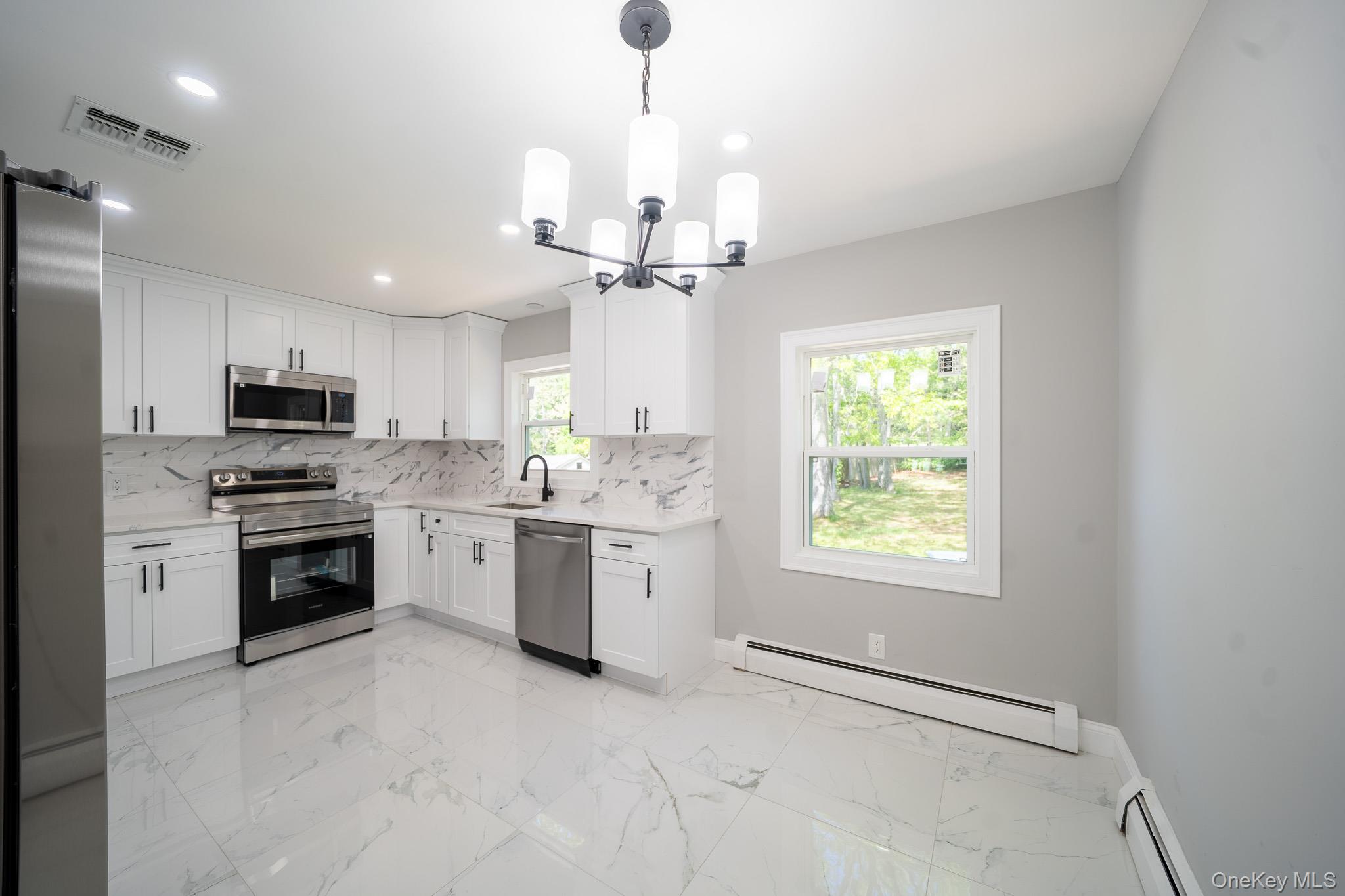 #3 photo, 23 Wheat Path Road, Mount Sinai , NY 11766