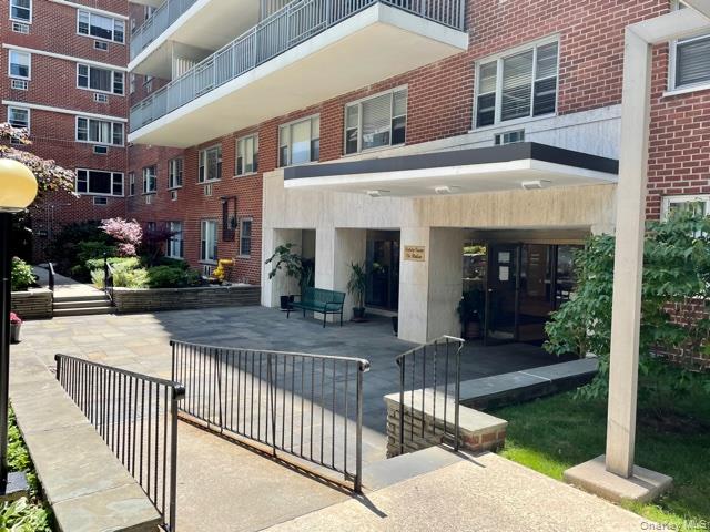 #1 photo, 52-30 39th Drive, वुडसाइड Woodside , NY 11377