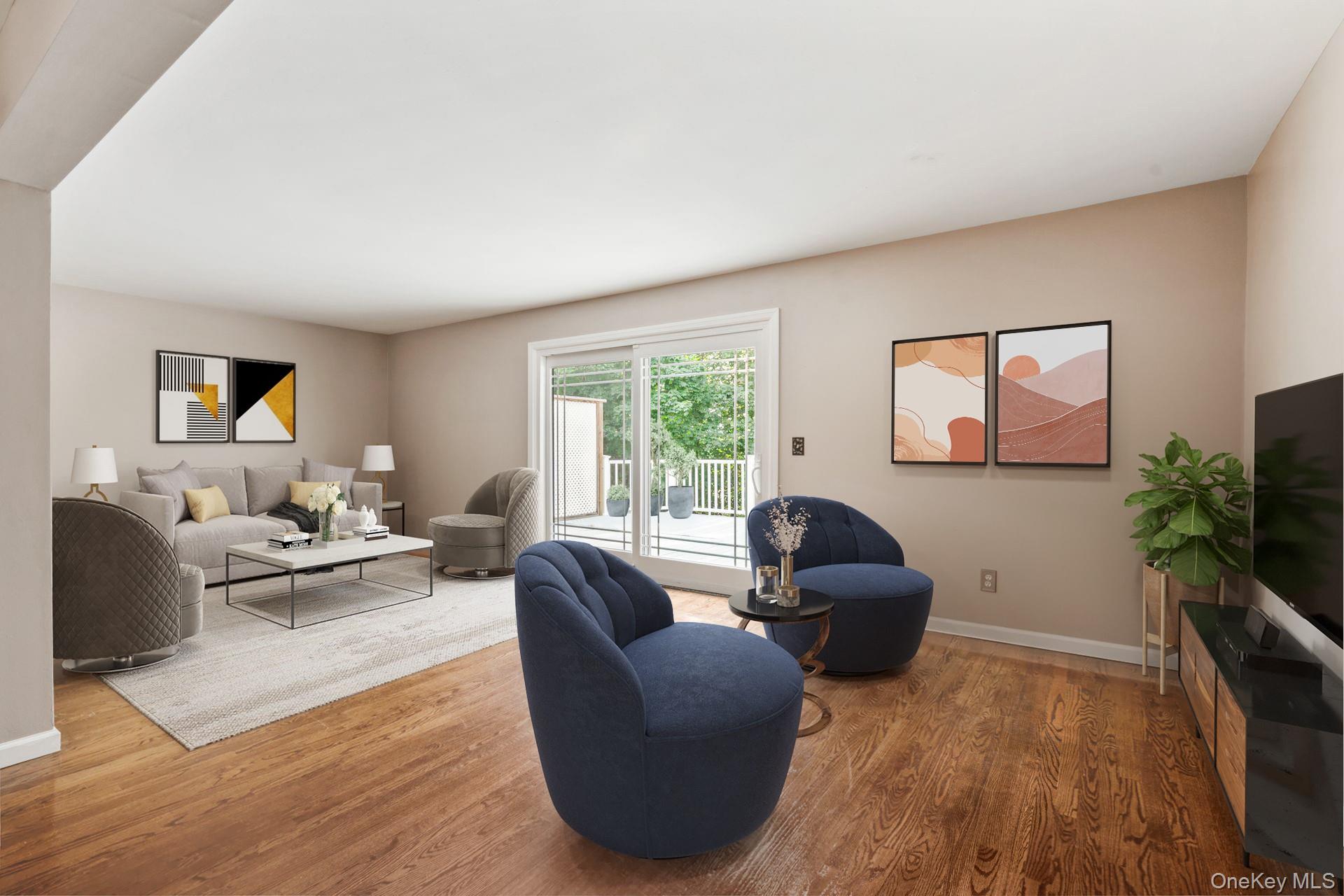 #1 photo, 2 Mechanic Court, सफ़ोक काउंटी Huntington , NY 11743