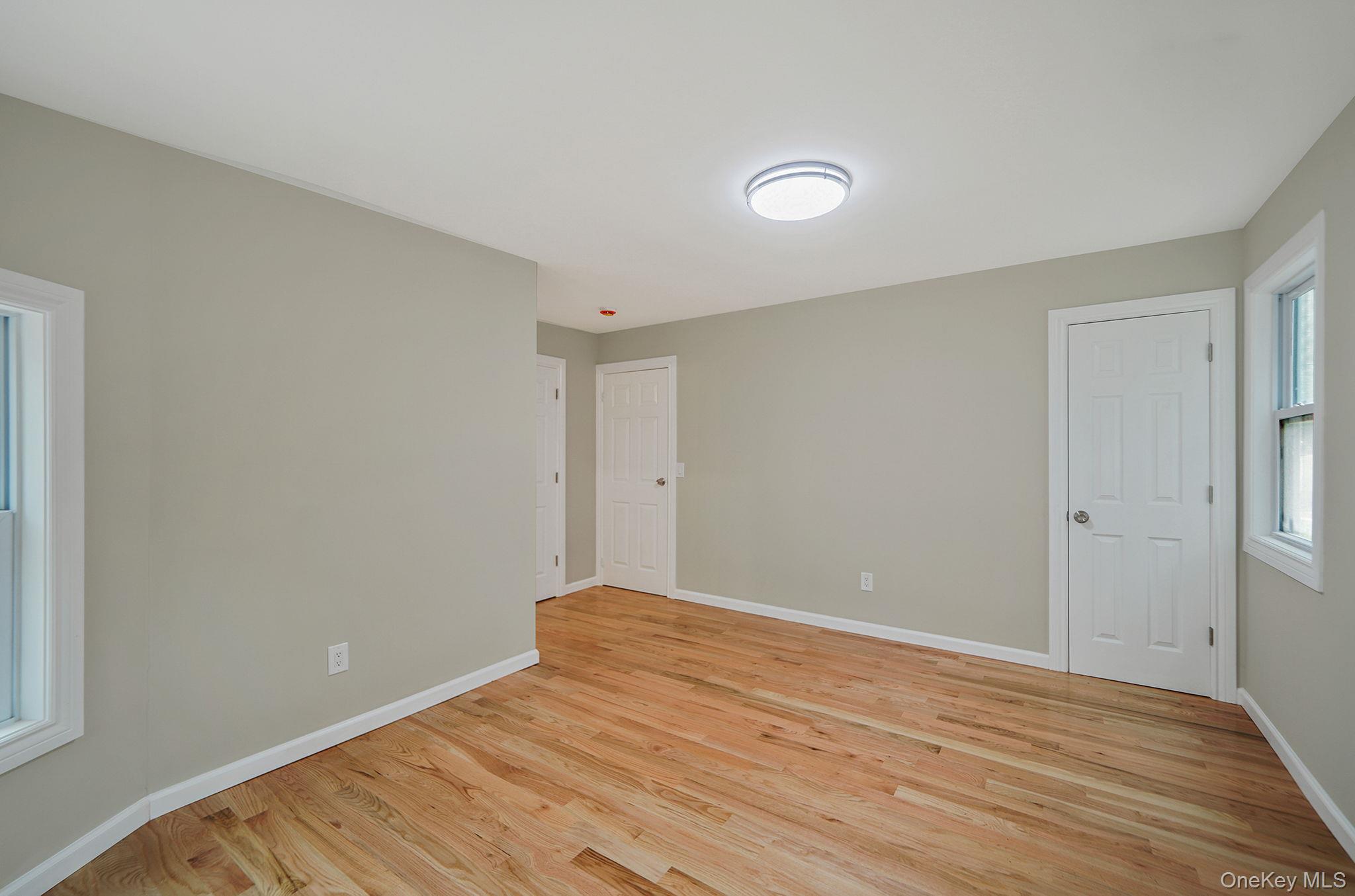 #17 photo, 15 Bellaire Drive, サフォーク郡 Ridge , NY 11961