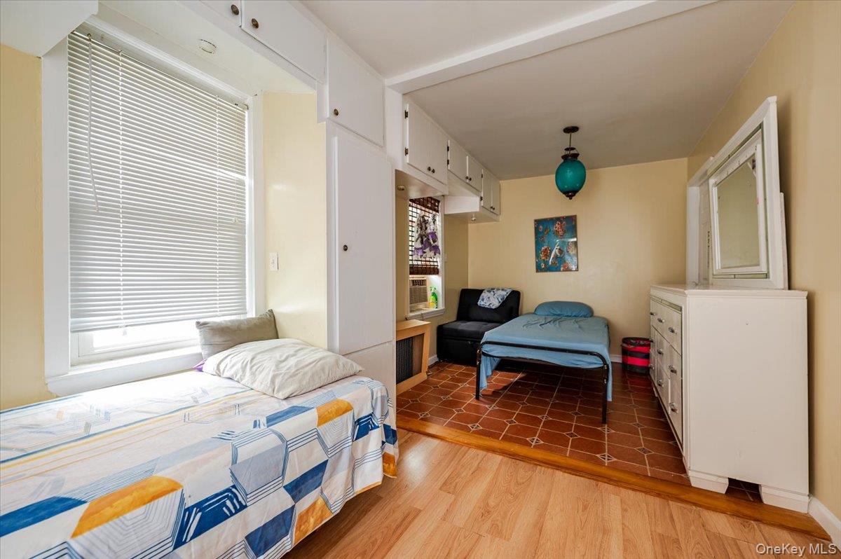 #12 photo, 2703 Woodhull Avenue, ブロンクス区 Bronx , NY 10469