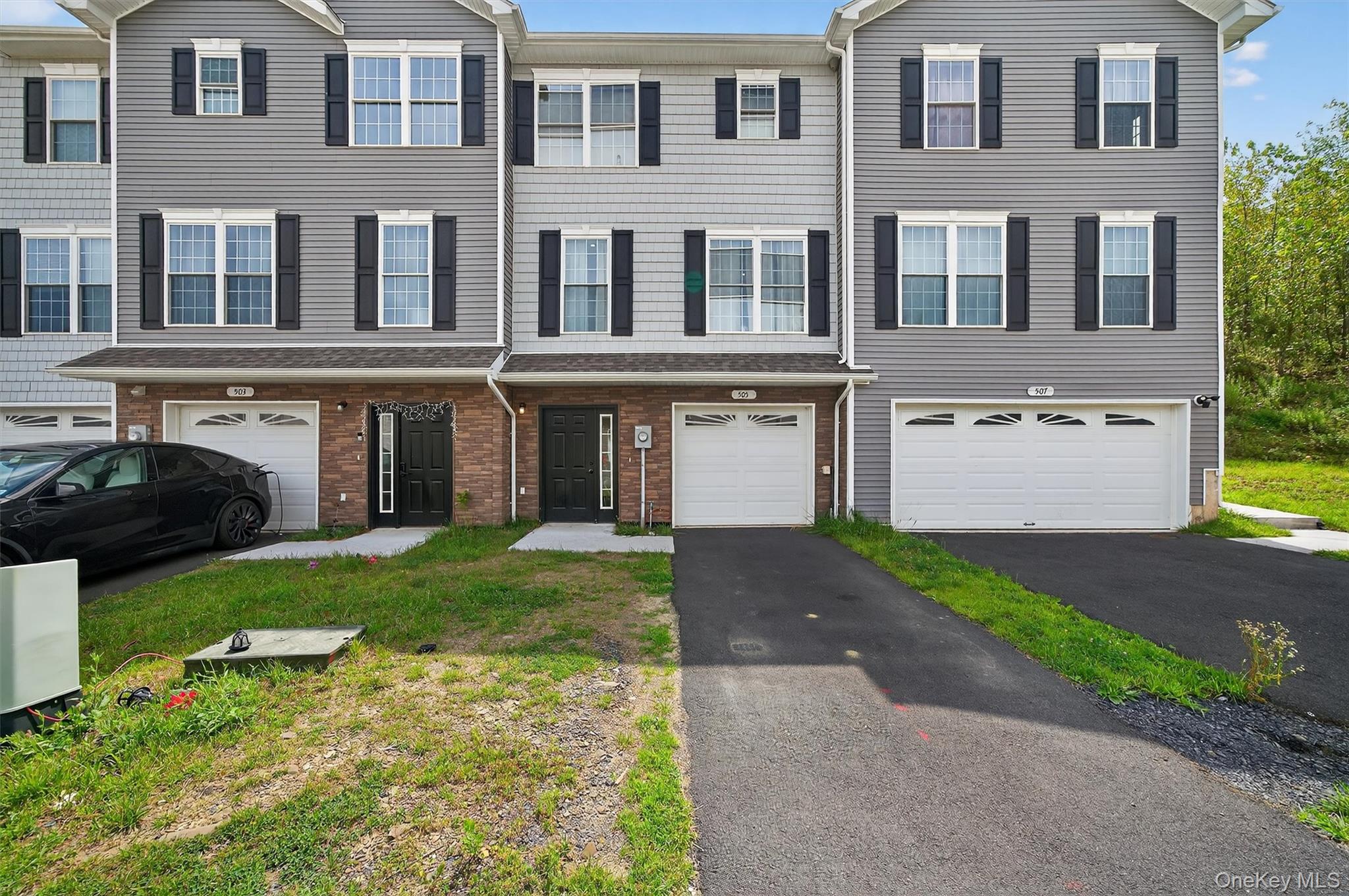 #4 photo, 505 Iron Forge Lane, New Windsor , NY 12553