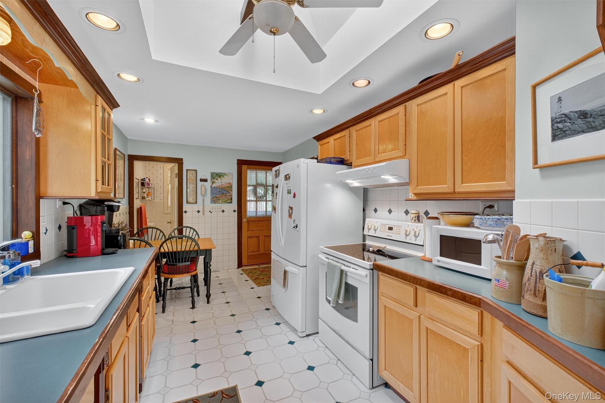 #11 photo, 201 Esopus Creek Road, Saugerties , NY 12477