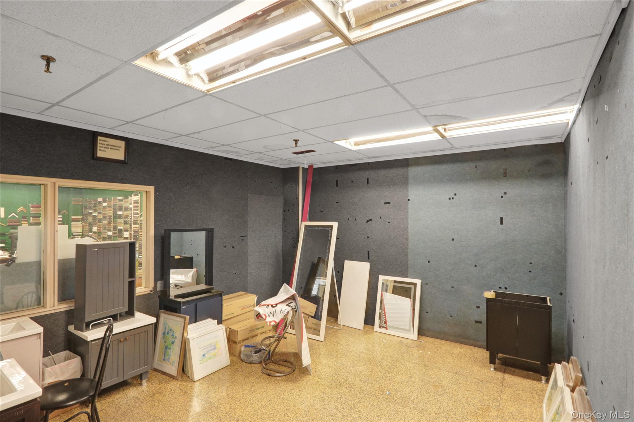 #11 photo, 453 Broadway, Newburgh , NY 12550