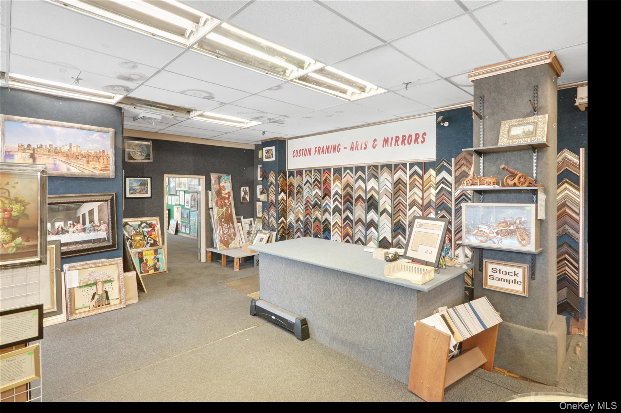 #12 photo, 453 Broadway, Newburgh , NY 12550