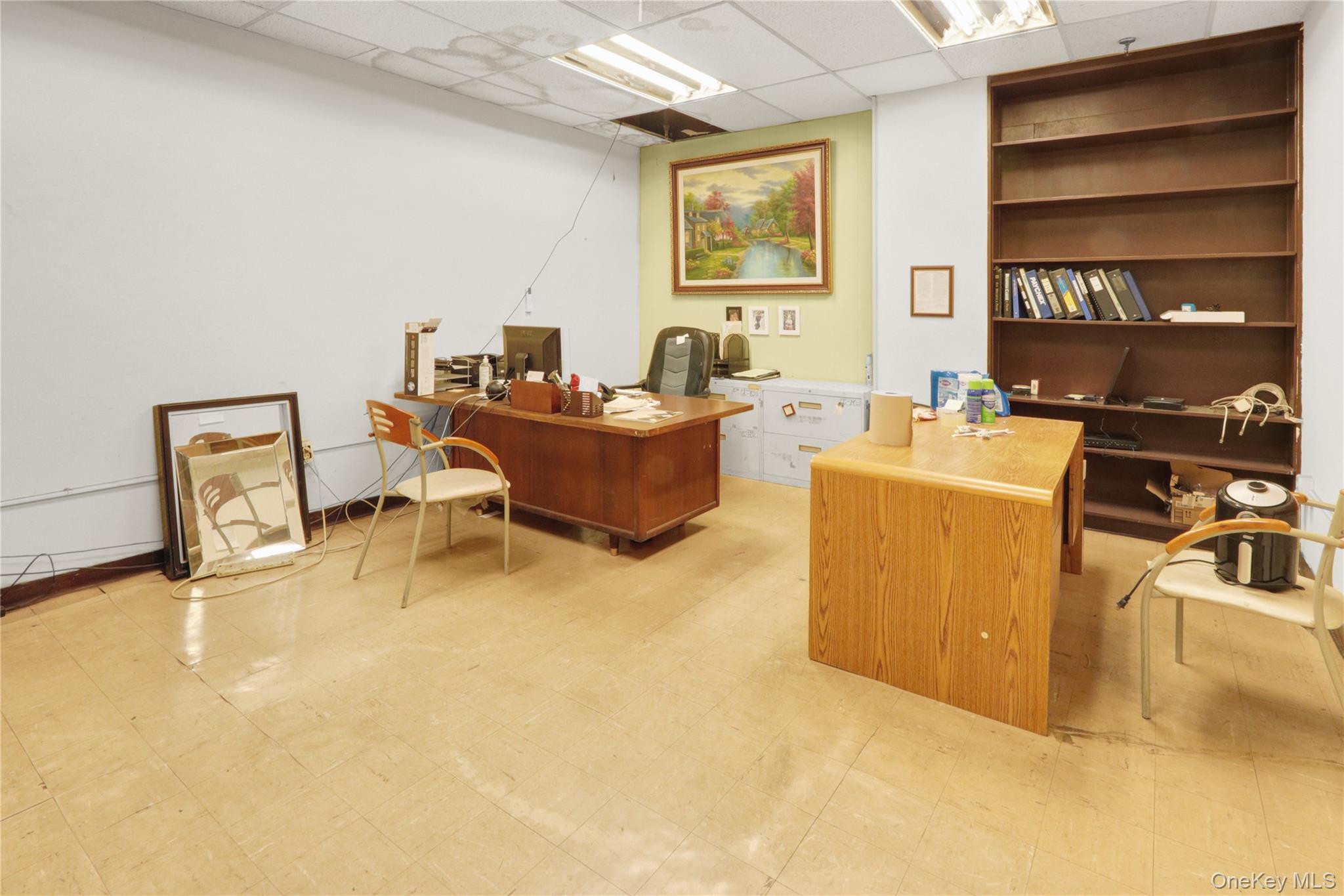 #17 photo, 453 Broadway, Newburgh , NY 12550