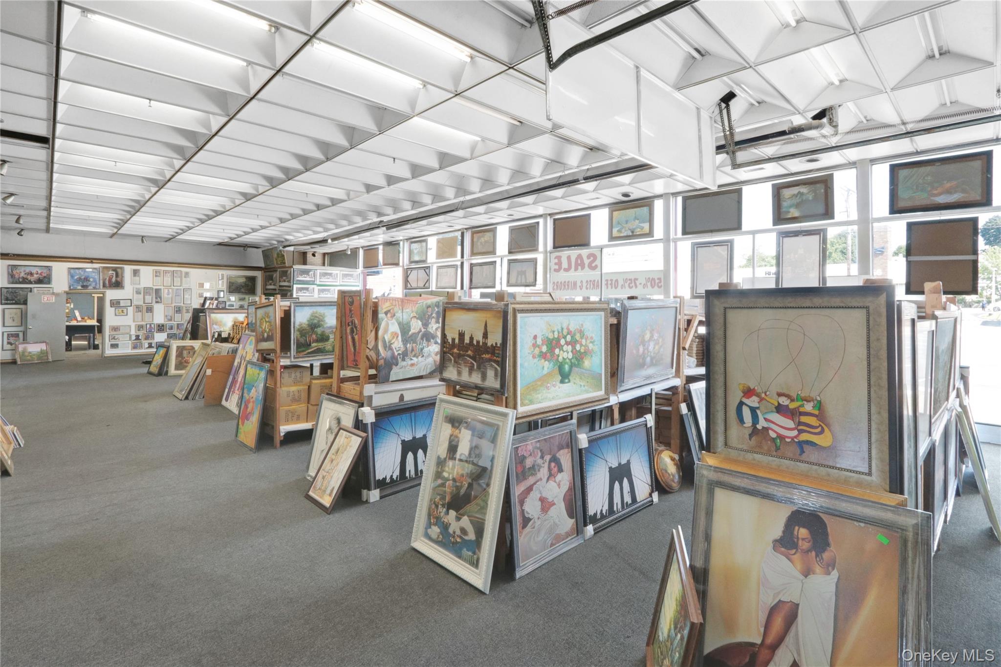 #7 photo, 453 Broadway, Newburgh , NY 12550