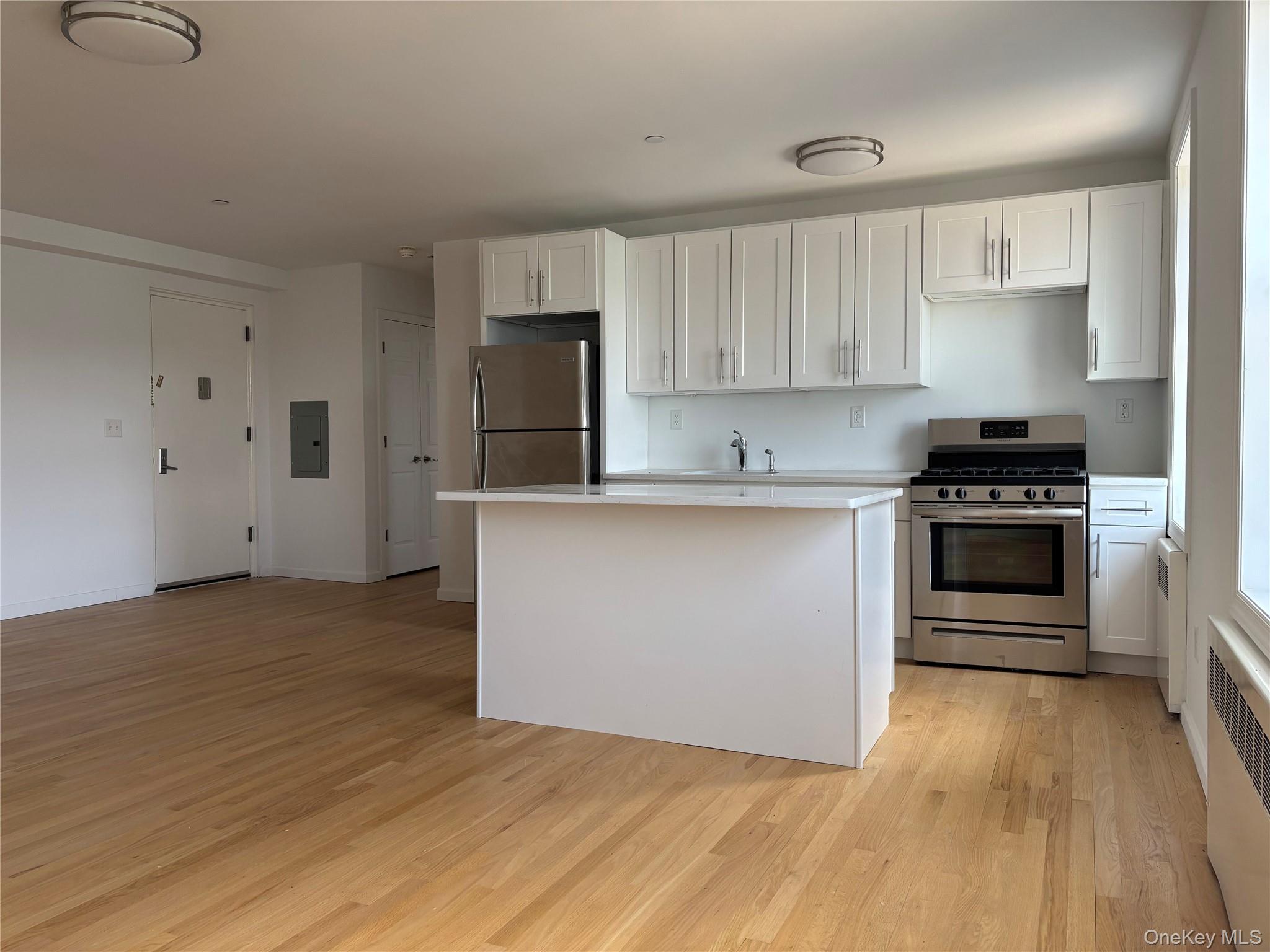 #2 photo, 1 Hawley Terrace, Yonkers , NY 10701