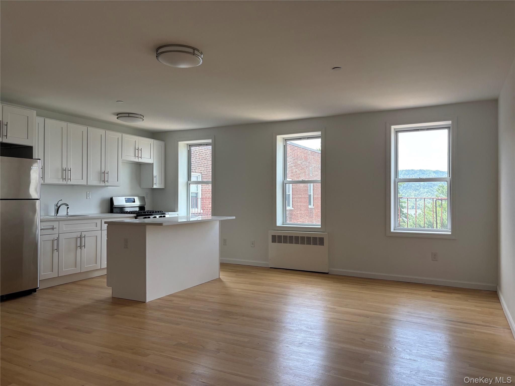 #3 photo, 1 Hawley Terrace, Yonkers , NY 10701