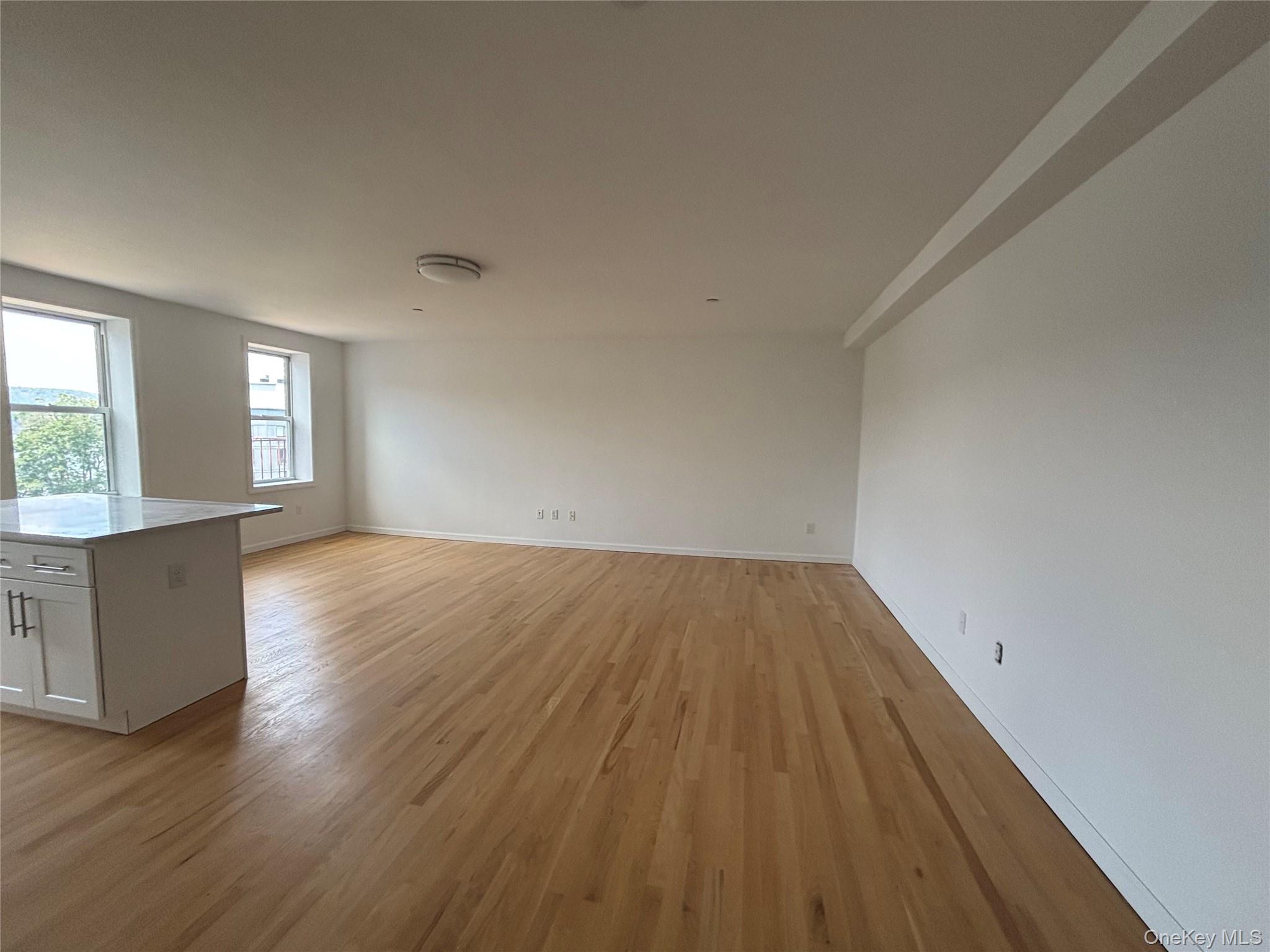 #5 photo, 1 Hawley Terrace, Yonkers , NY 10701