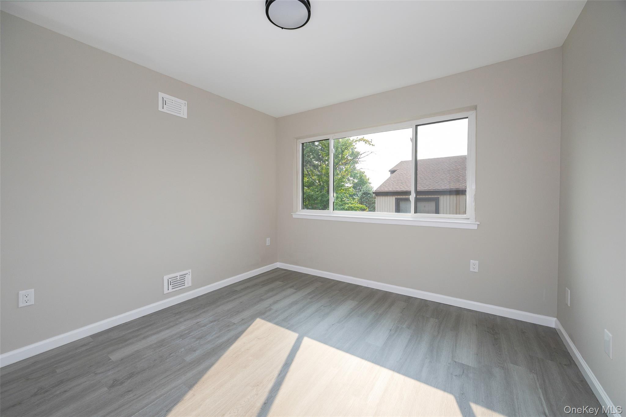 #16 photo, 2206 Mulberry Court, Poughkeepsie , NY 12603