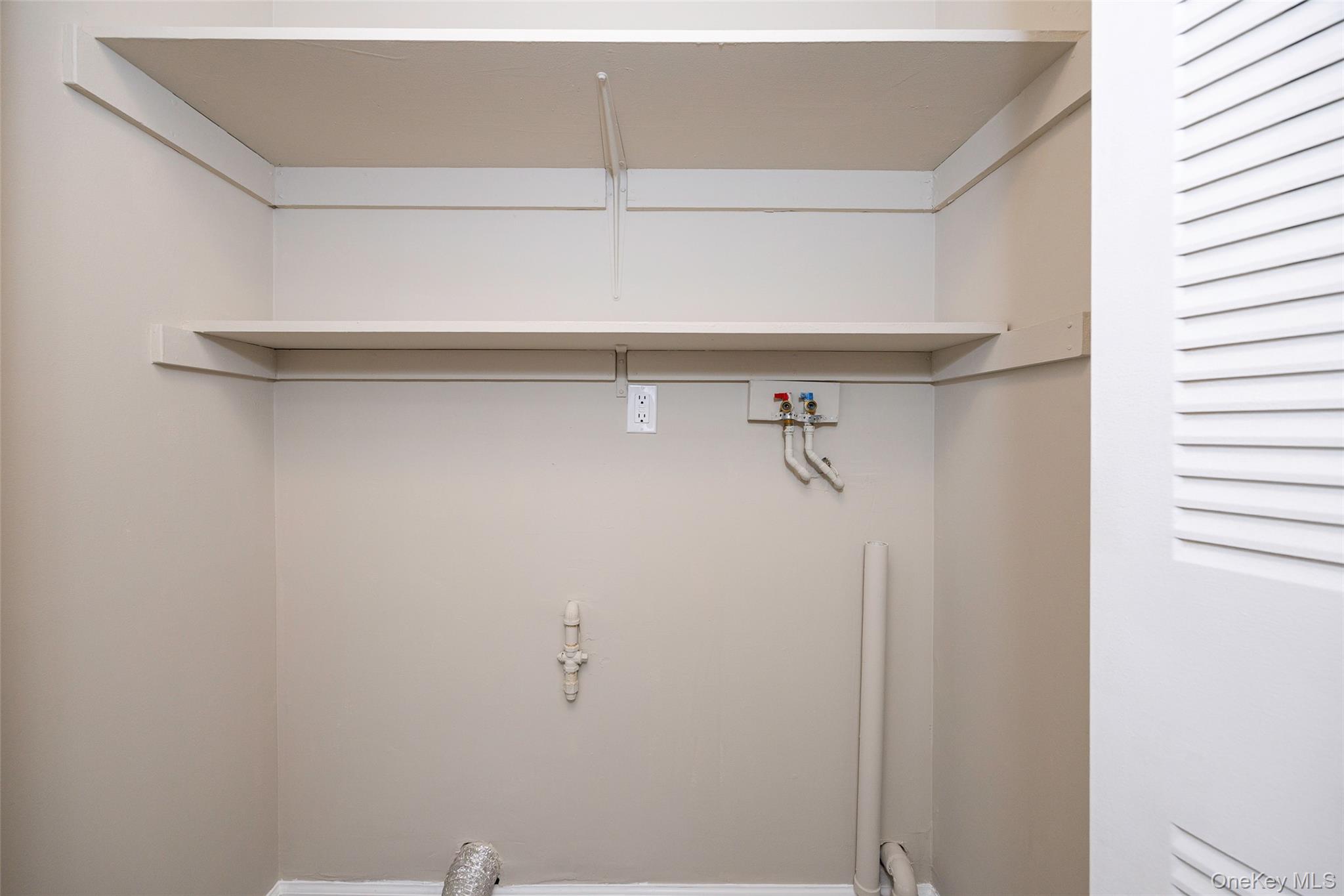 #20 photo, 2206 Mulberry Court, Poughkeepsie , NY 12603