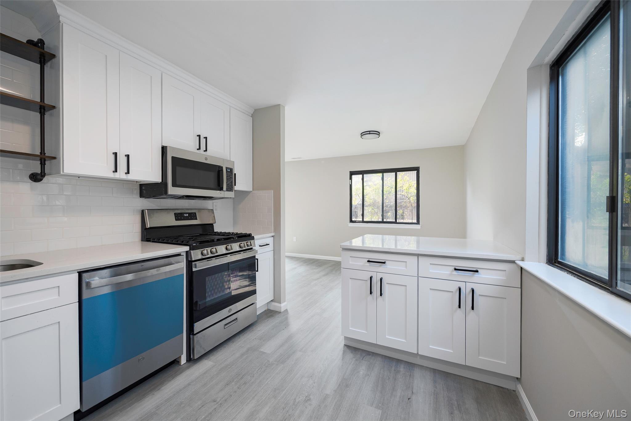 #5 photo, 2206 Mulberry Court, Poughkeepsie , NY 12603