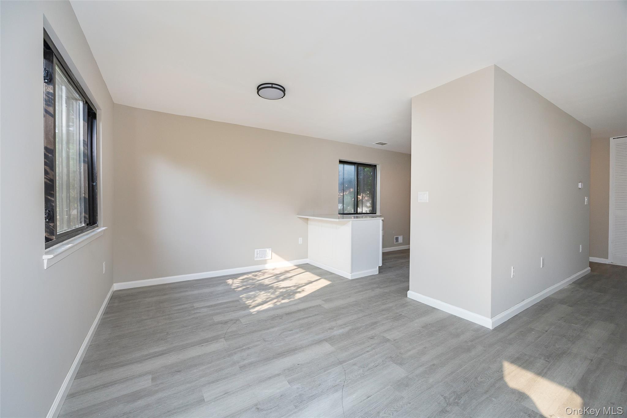 #8 photo, 2206 Mulberry Court, Poughkeepsie , NY 12603