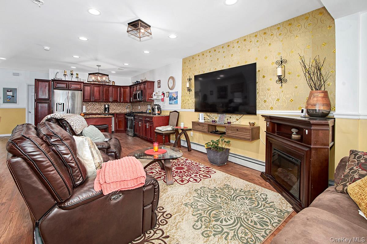 #10 photo, 833 E 229th Street, ブロンクス区 Bronx , NY 10466