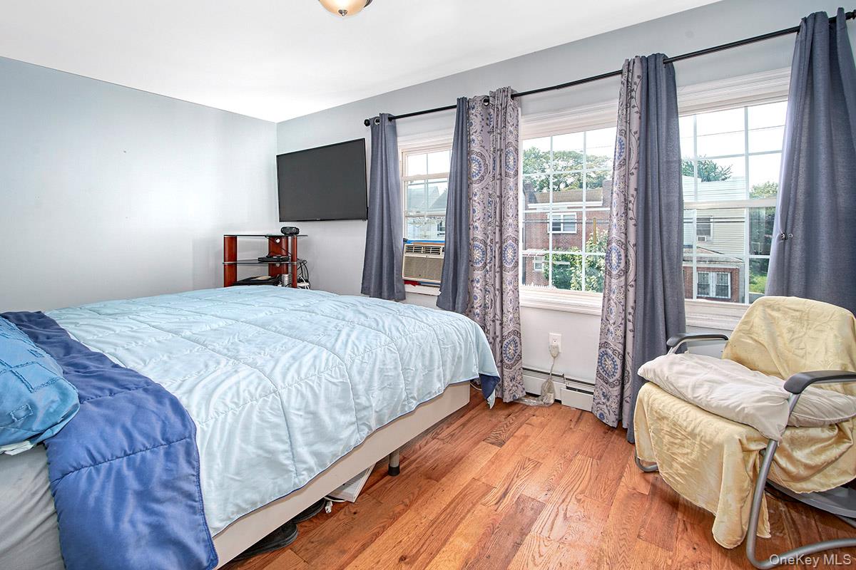 #14 photo, 833 E 229th Street, ブロンクス区 Bronx , NY 10466