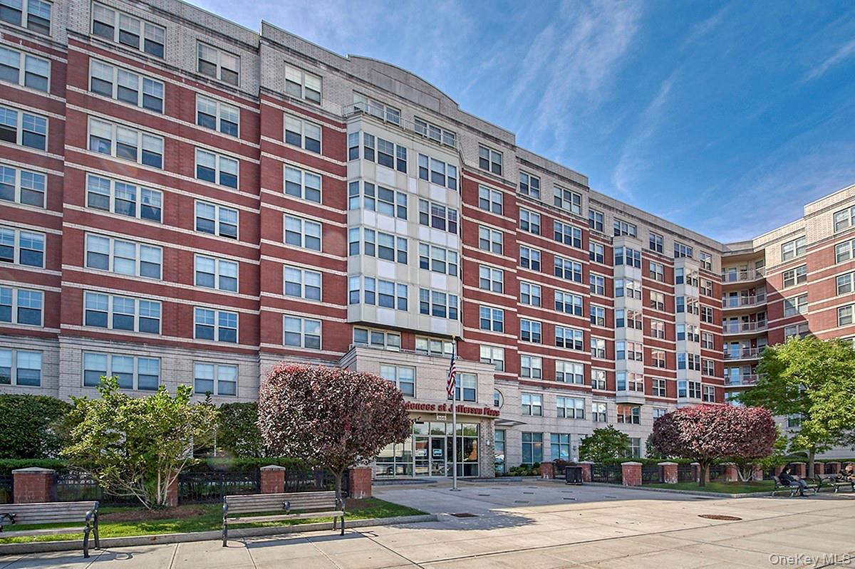 #1 photo, 300 Mamaroneck Avenue, White Plains , NY 10605