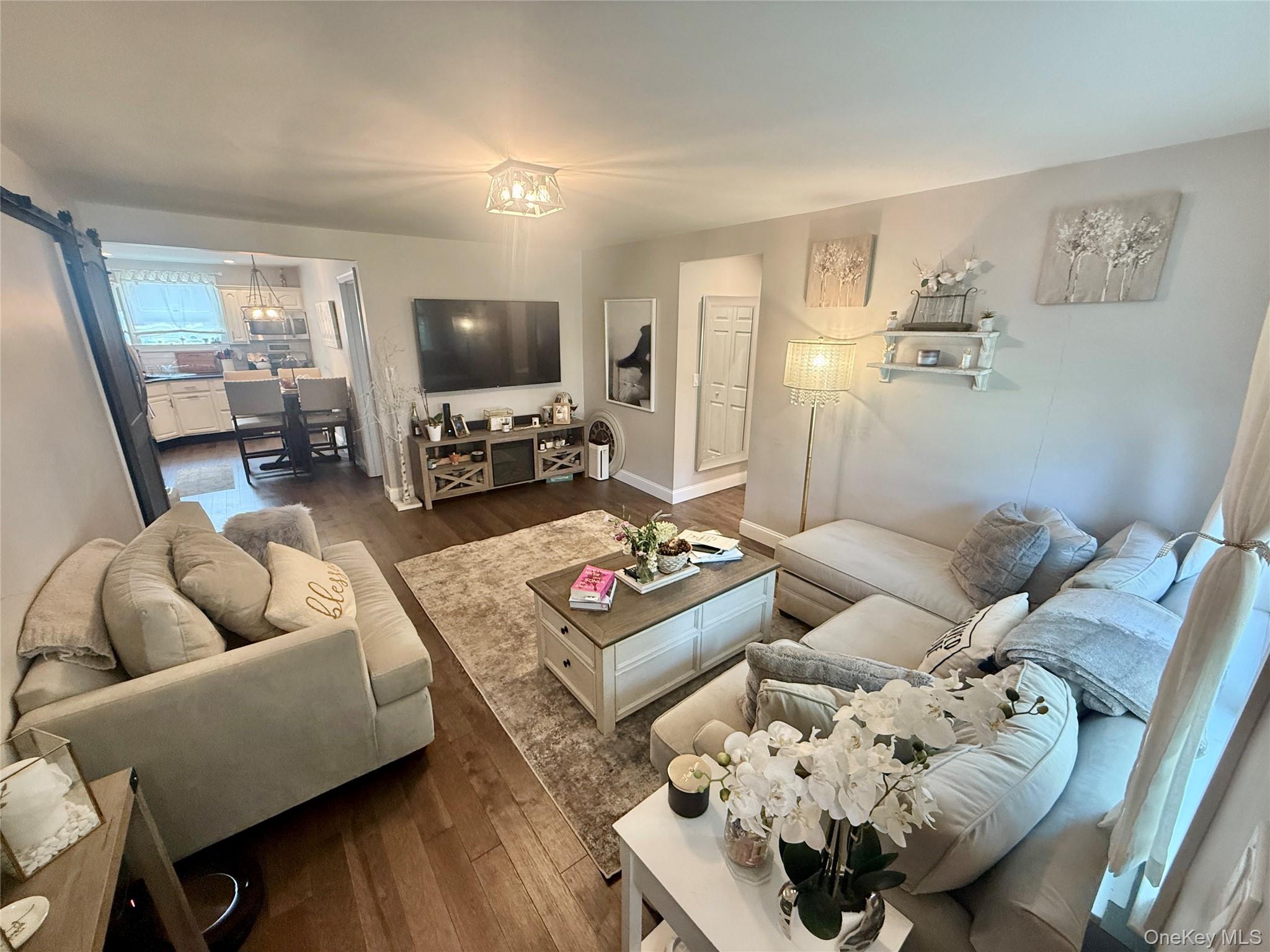 #5 photo, 38L Glen Keith, 롱 아일랜드 Glen Cove , NY 11542