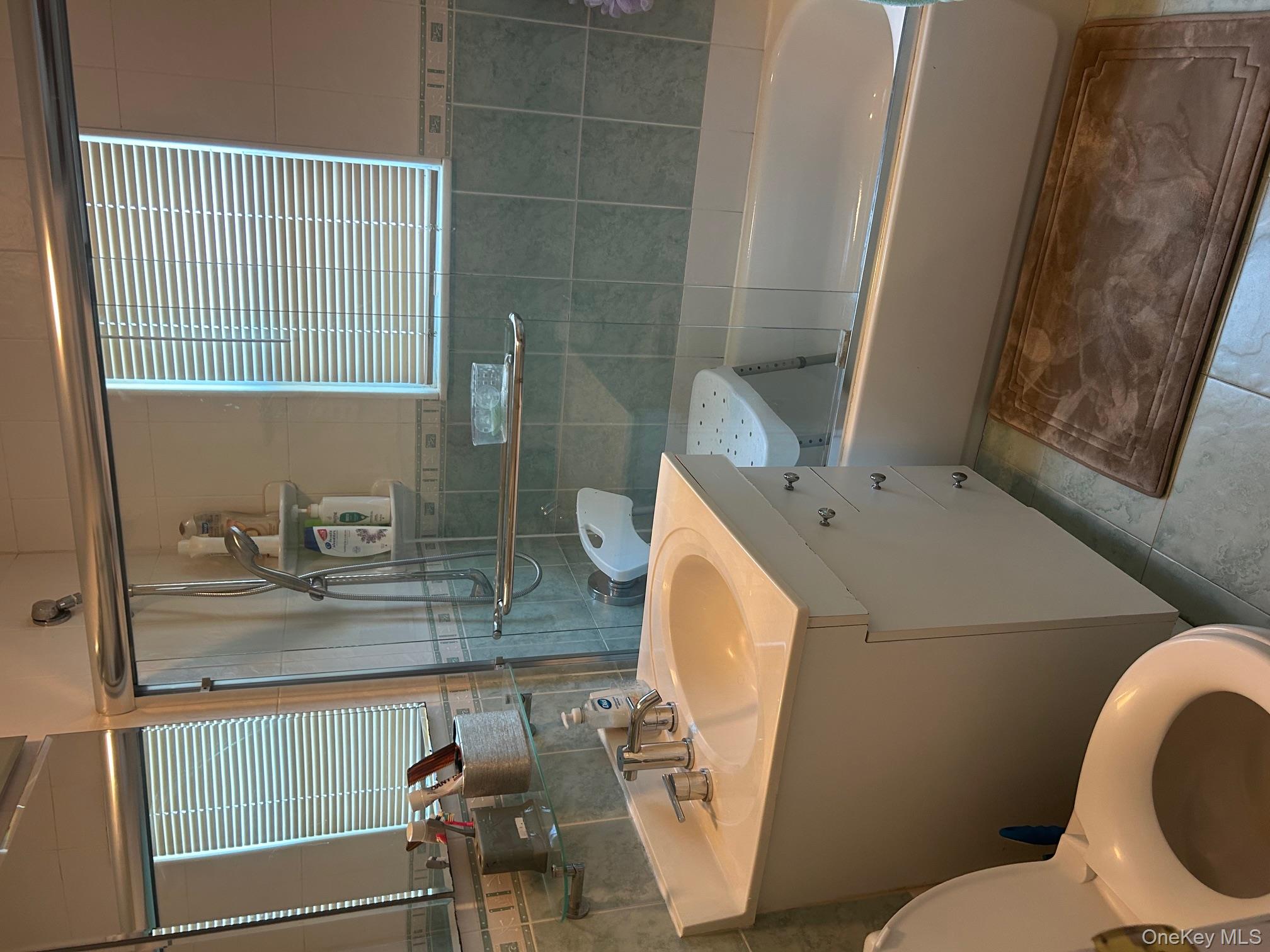 #7 photo, 87-47 256th Street, Floral Park , NY 11001