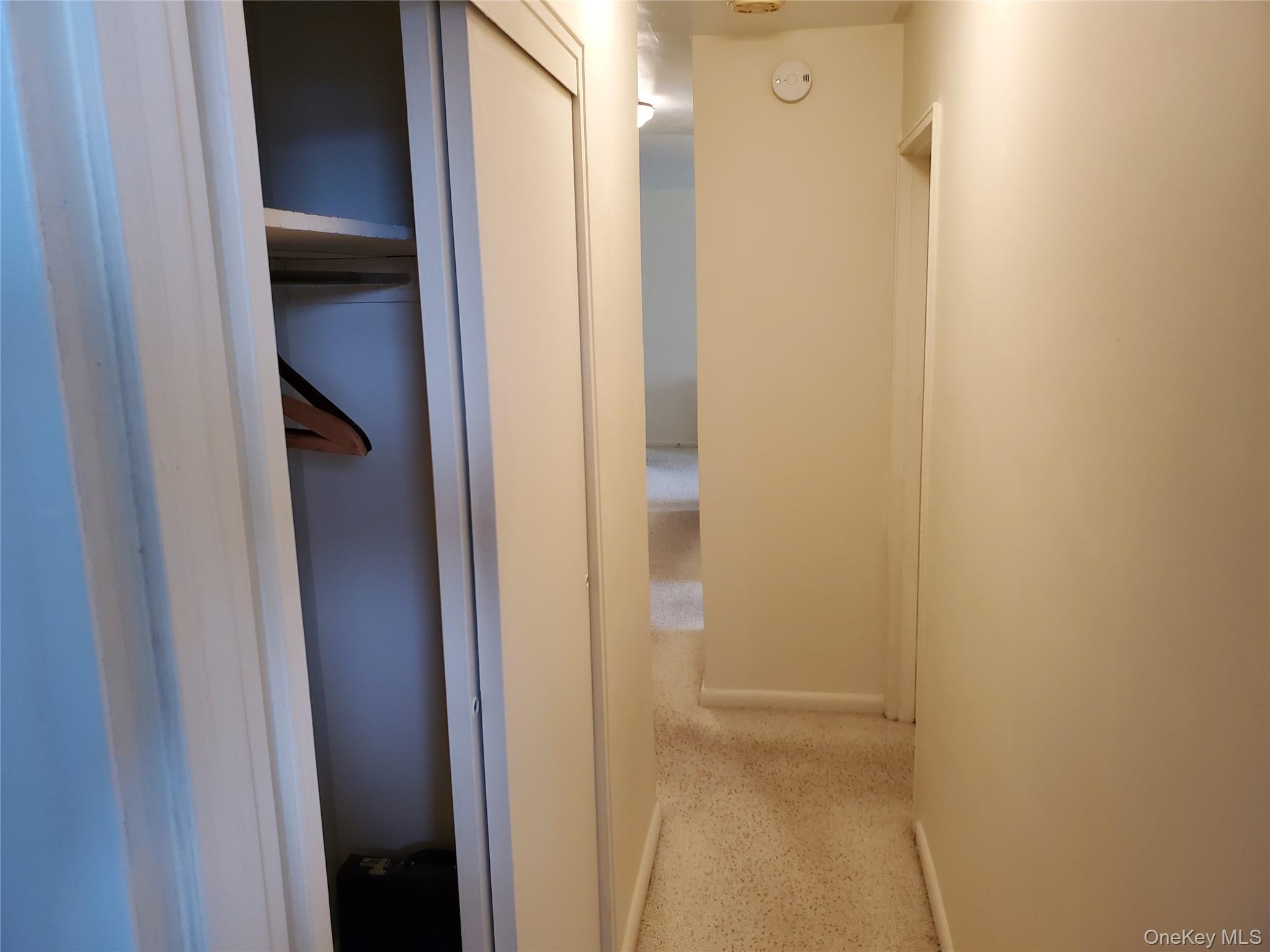 #11 photo, 4727 Little Neck Pkwy Parkway, クイーンズ区 Little Neck , NY 11362