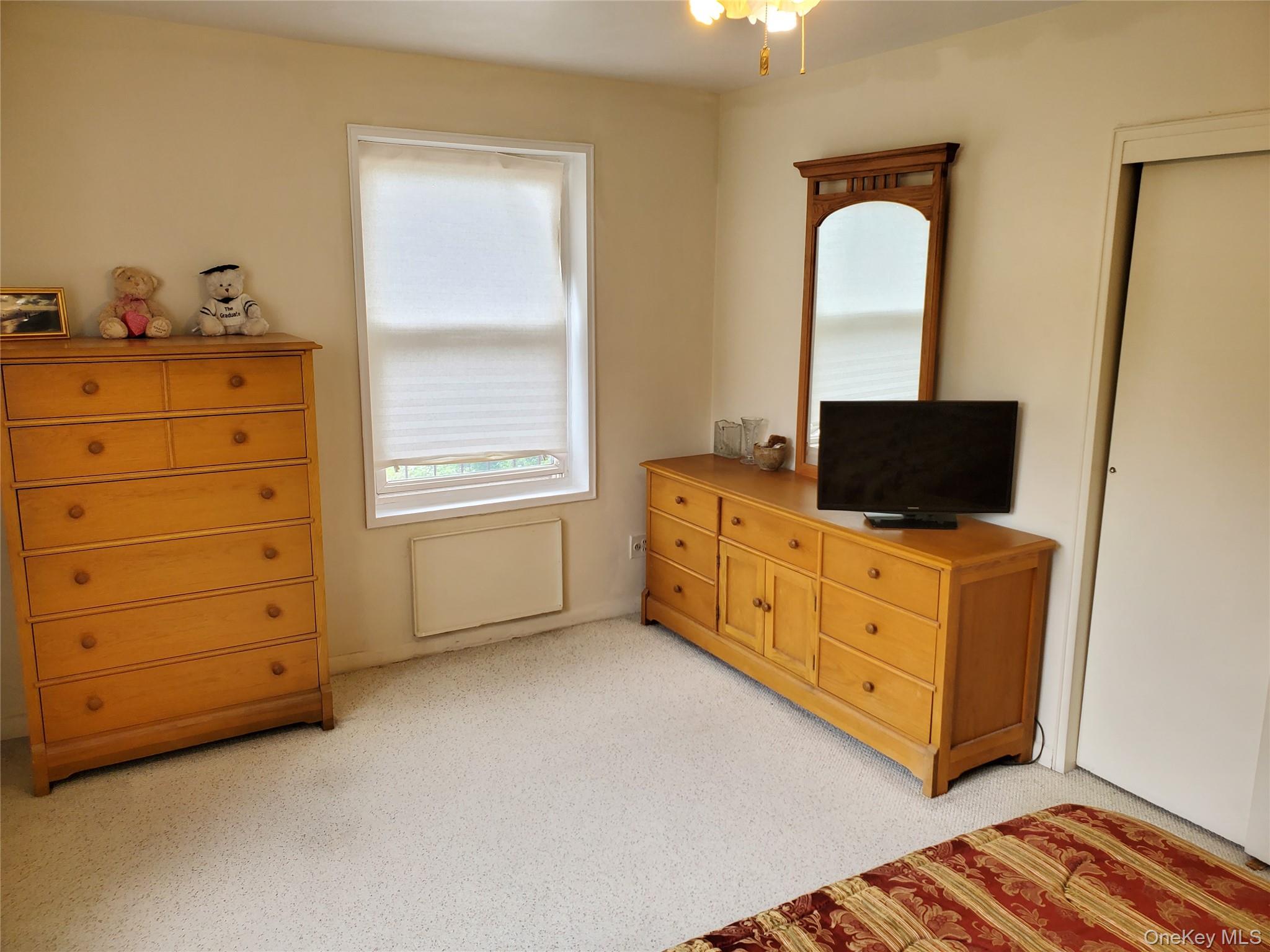 #7 photo, 4727 Little Neck Pkwy Parkway, クイーンズ区 Little Neck , NY 11362