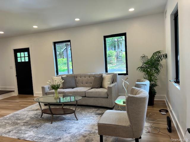 #1 photo, 33 Van Nostrand Avenue, ナッソー郡 Great Neck , NY 11024