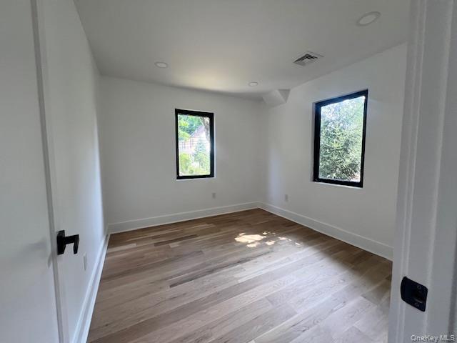 #11 photo, 33 Van Nostrand Avenue, ナッソー郡 Great Neck , NY 11024