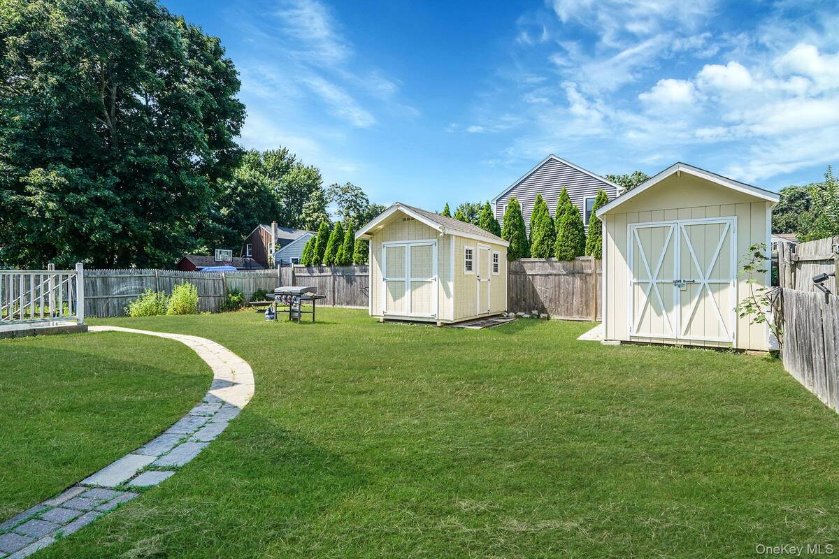 #14 photo, 395 Linnet Street, サフォーク郡 Greenport , NY 11944