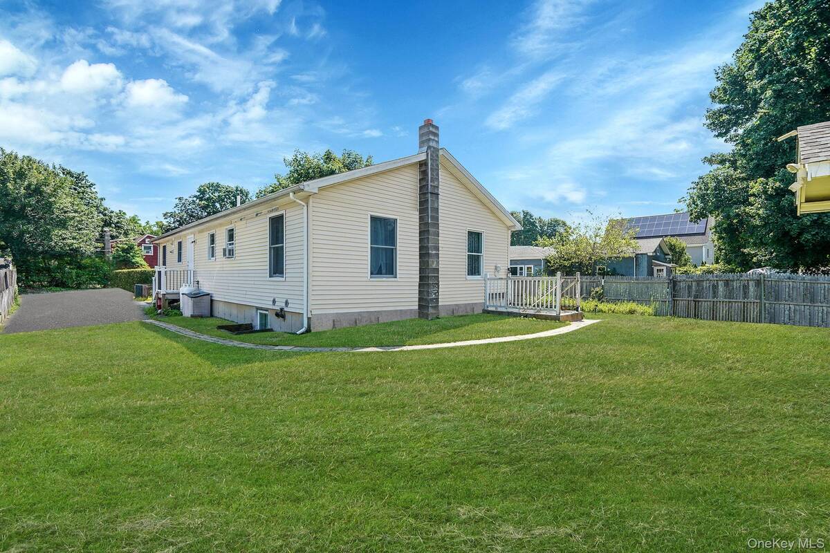 #15 photo, 395 Linnet Street, サフォーク郡 Greenport , NY 11944