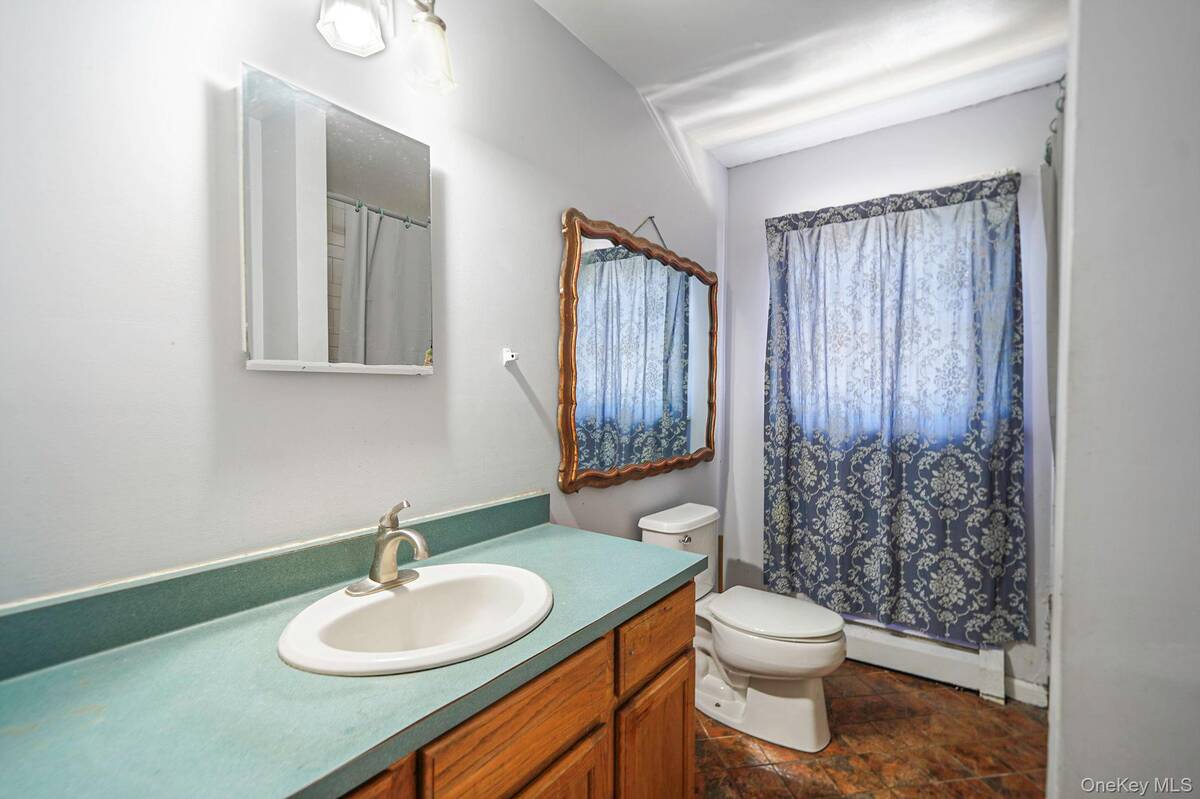 #24 photo, 395 Linnet Street, サフォーク郡 Greenport , NY 11944