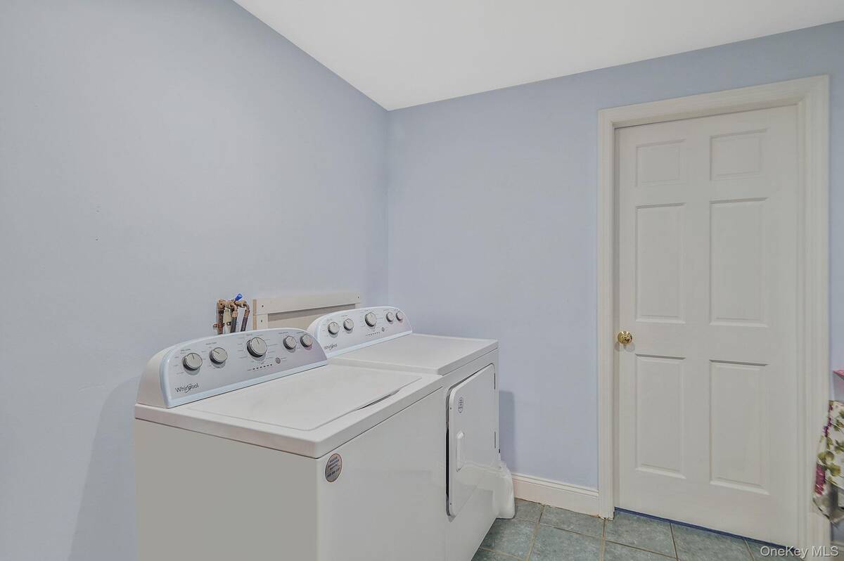 #37 photo, 395 Linnet Street, サフォーク郡 Greenport , NY 11944