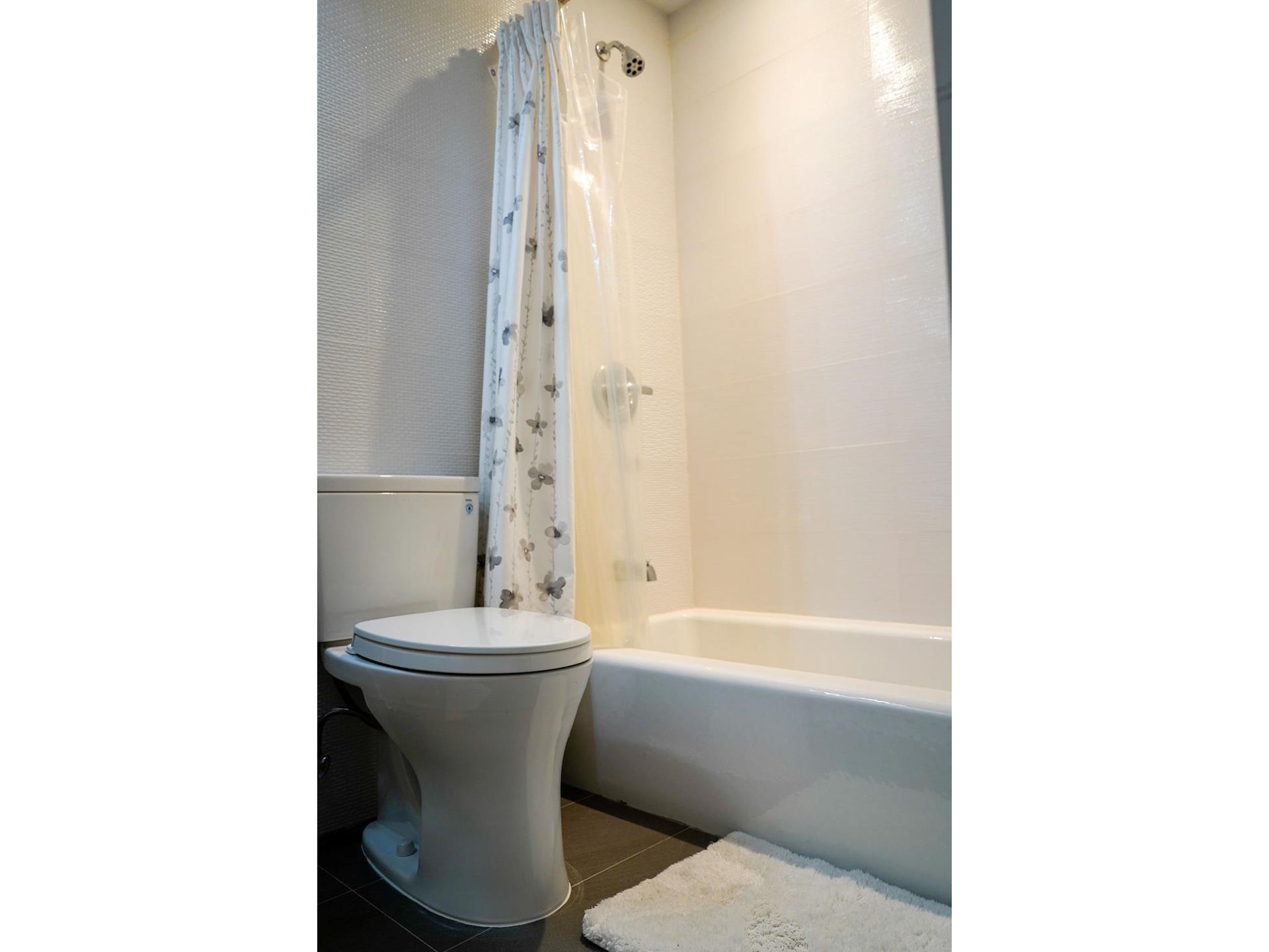 #16 photo, New York City, Central Harlem , NY 10035