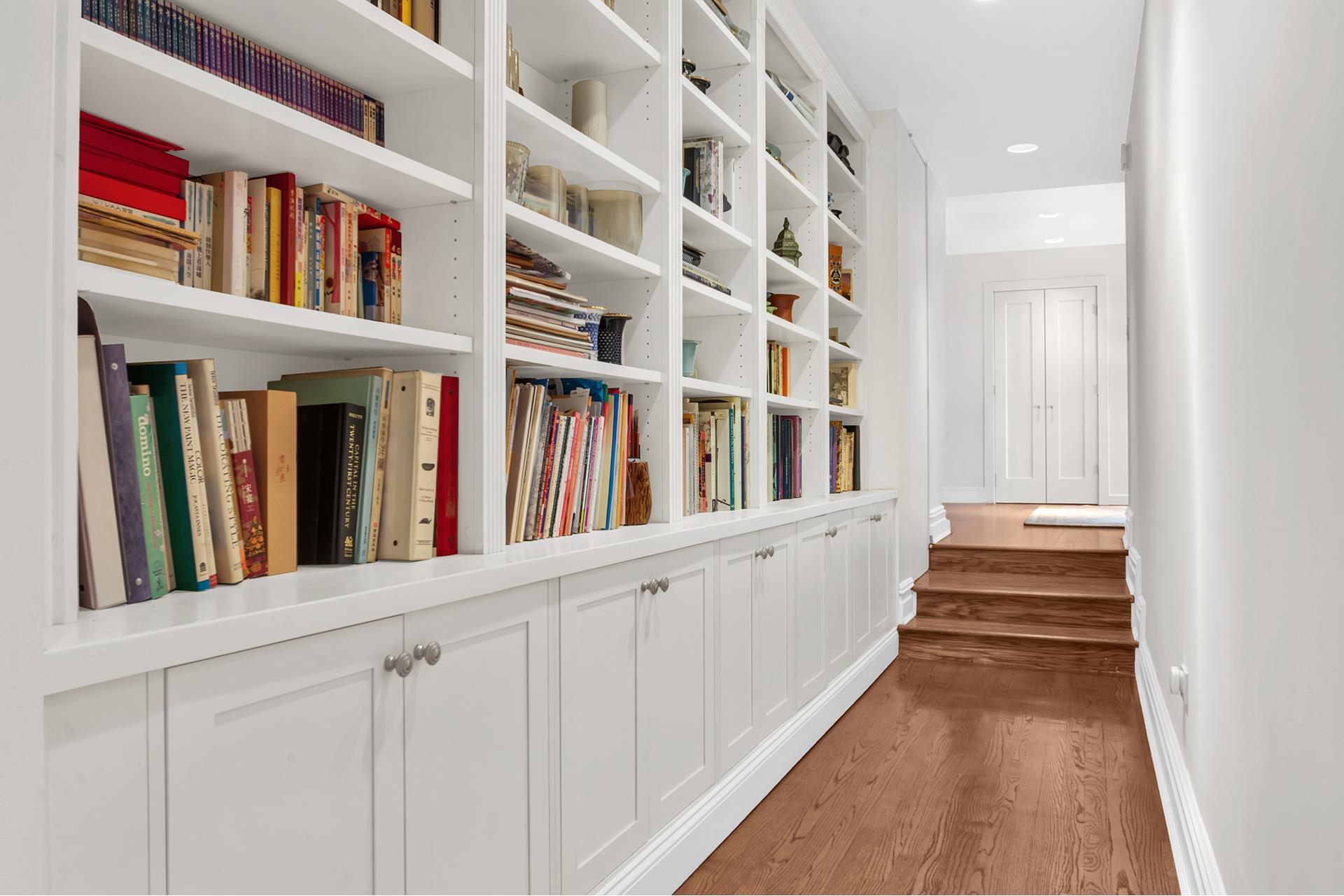 #10 photo, 14 E 68TH Street, Lenox Hill , NY 10065