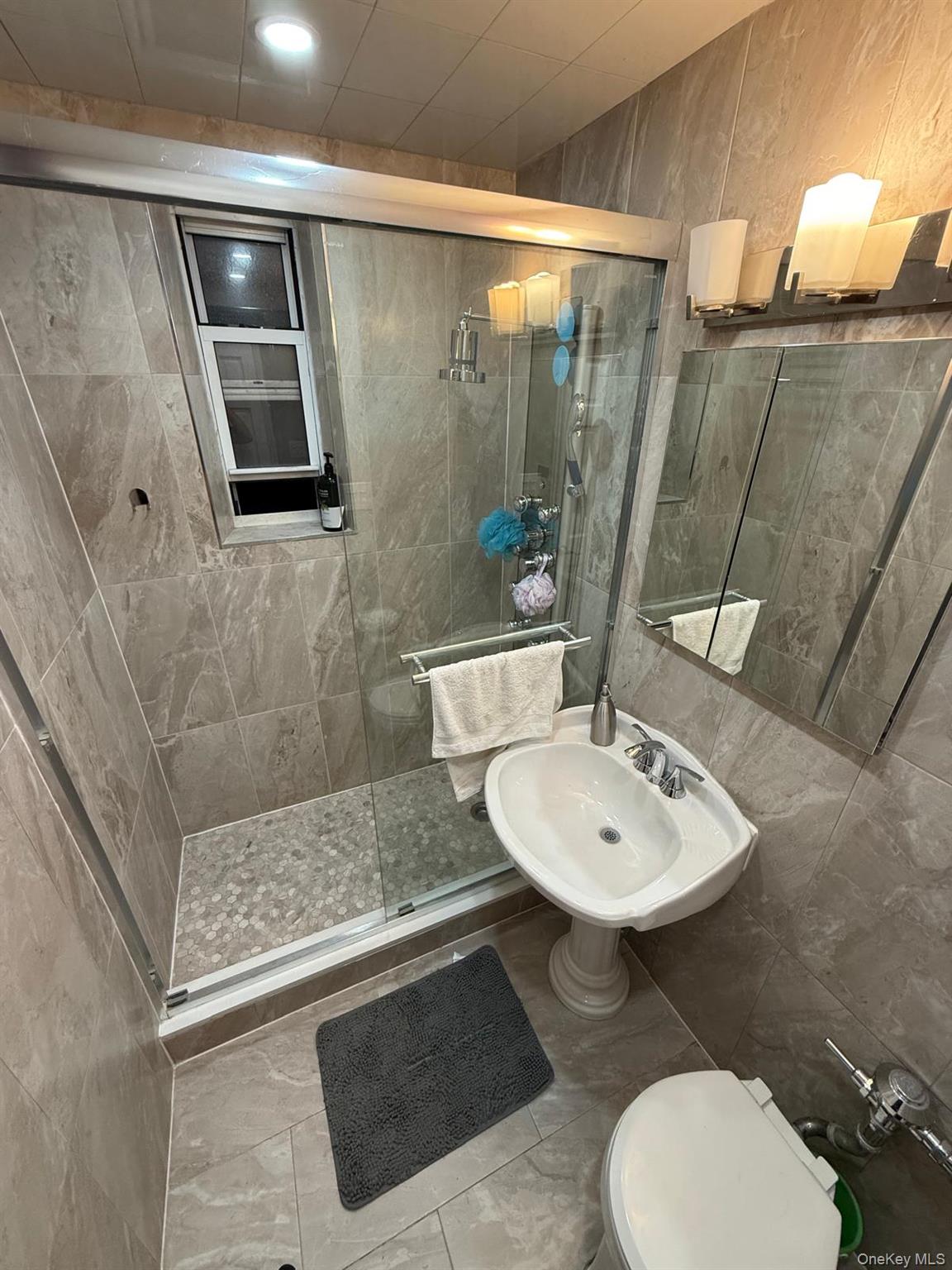 #8 photo, 105-25 65 Avenue, 뉴욕퀸즈 Forest Hills , NY 11375