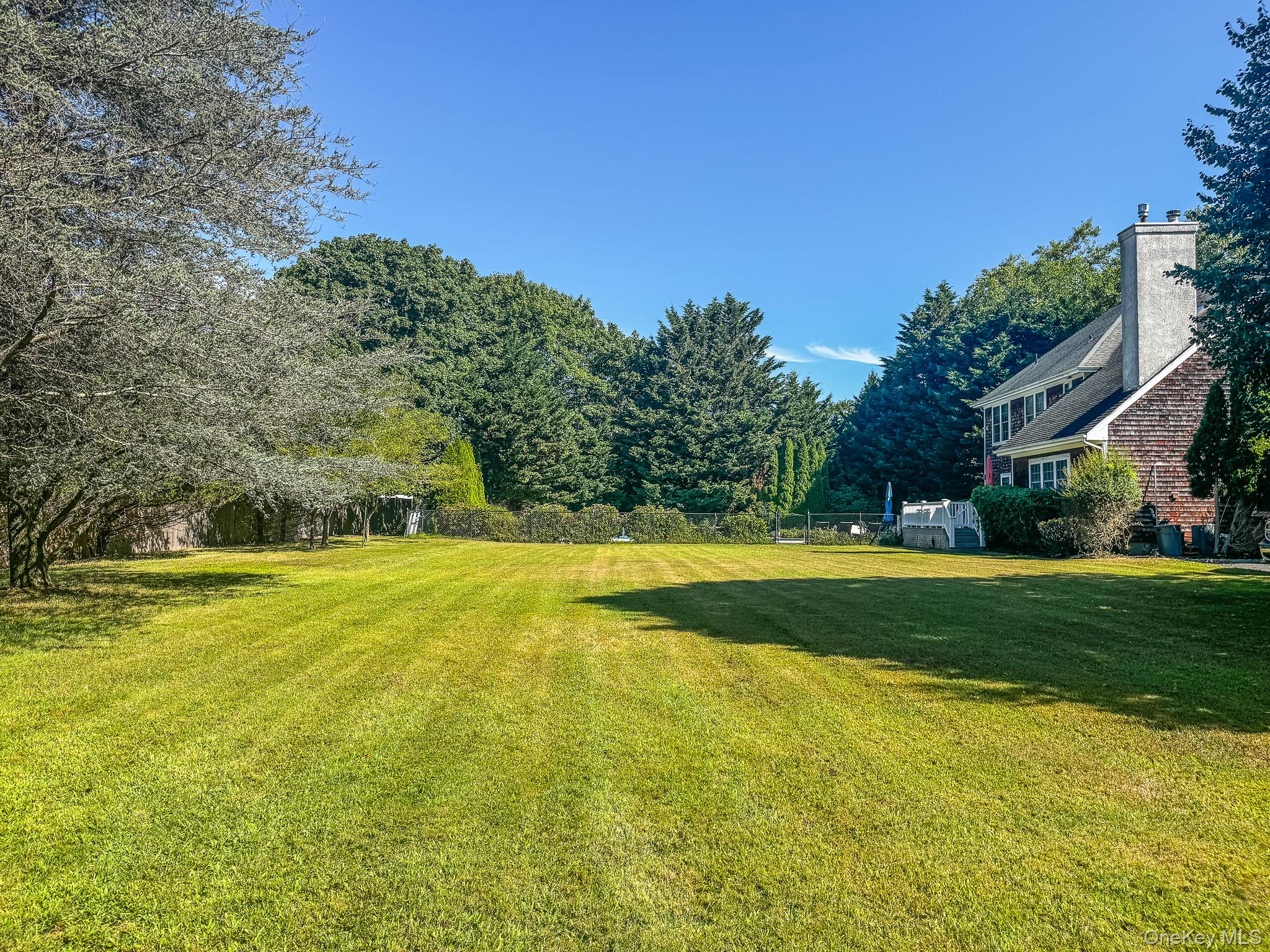 #19 photo, 80 Moriches Avenue, サフォーク郡 East Moriches , NY 11940