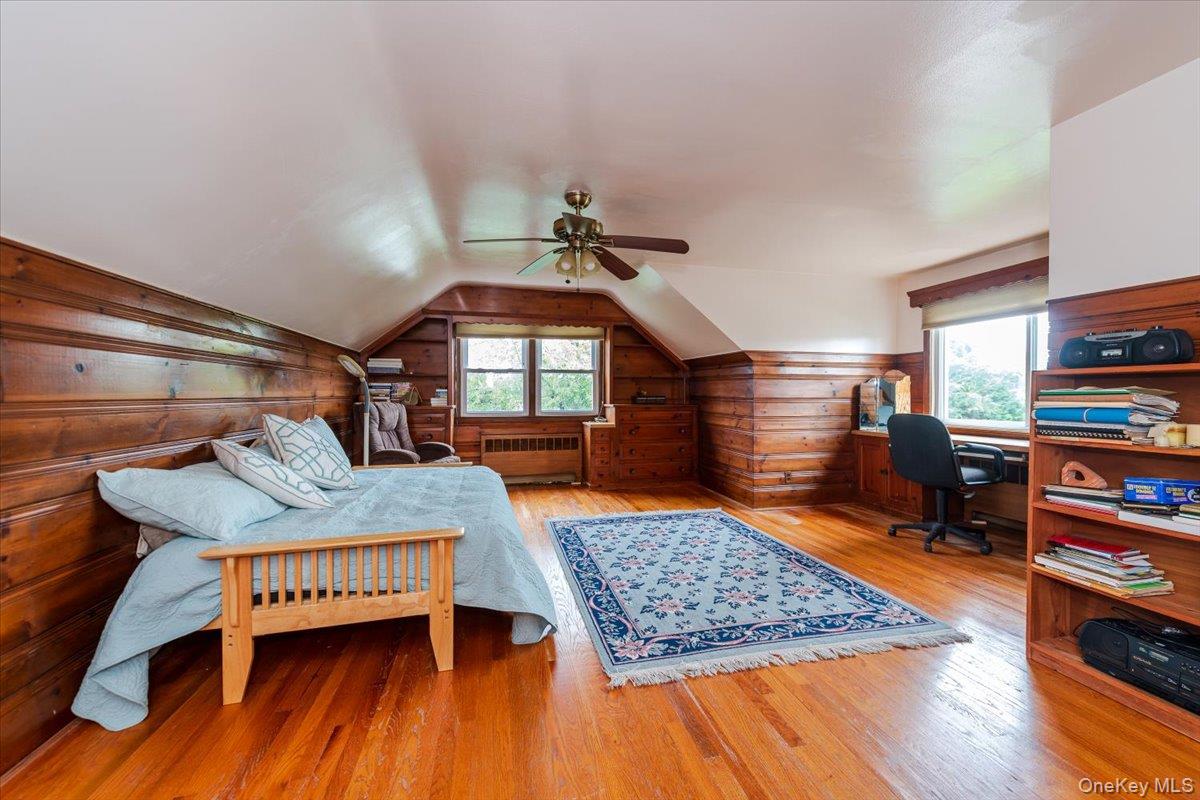 #18 photo, 164 Blackheath Road, Lido Beach , NY 11561