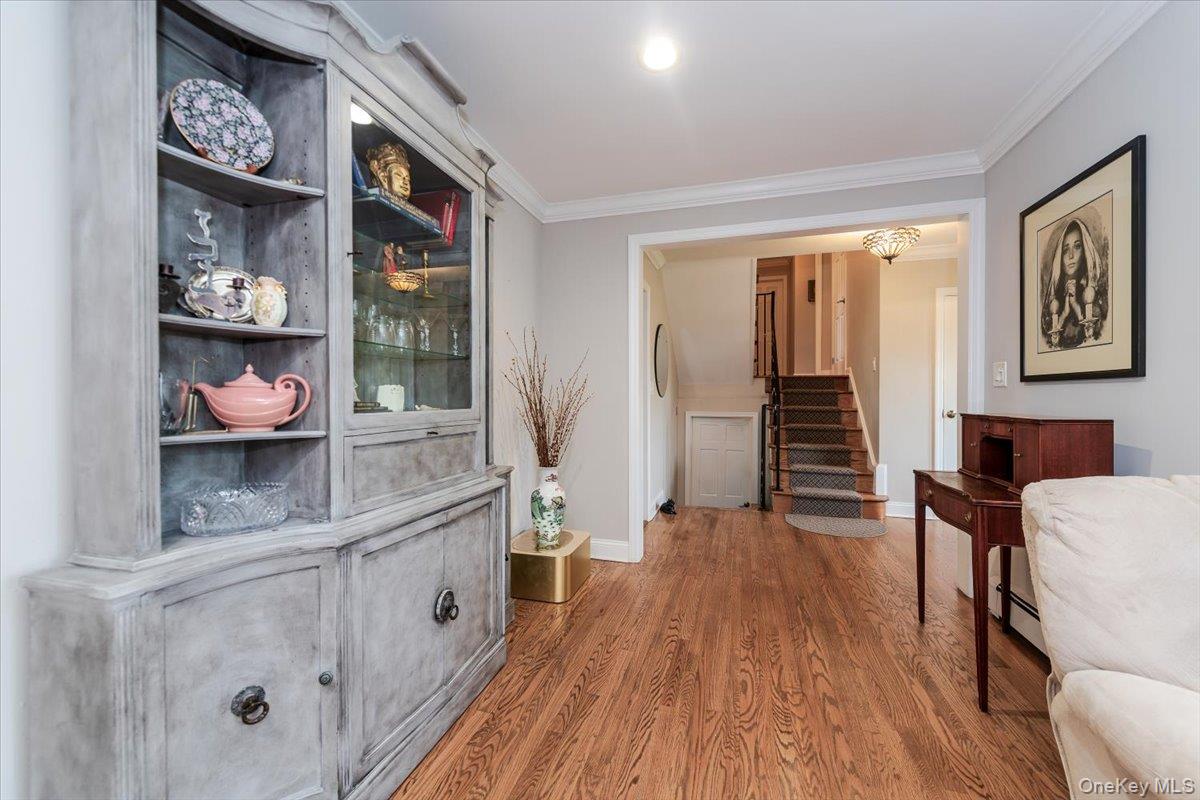 #4 photo, 164 Blackheath Road, Lido Beach , NY 11561