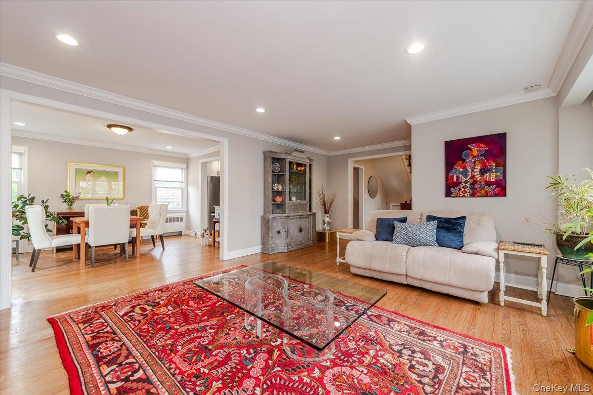 #5 photo, 164 Blackheath Road, Lido Beach , NY 11561