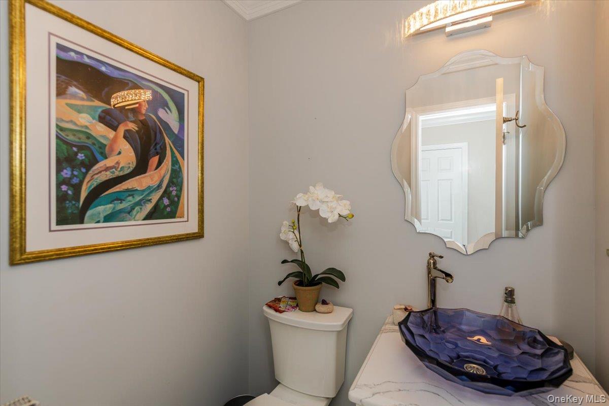 #9 photo, 164 Blackheath Road, Lido Beach , NY 11561