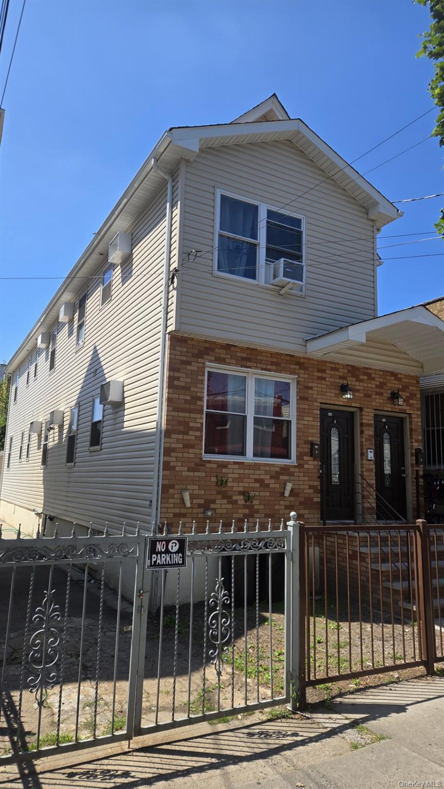 #1 photo, 746 E 224th Street, ब्रोंक्स Bronx , NY 10466