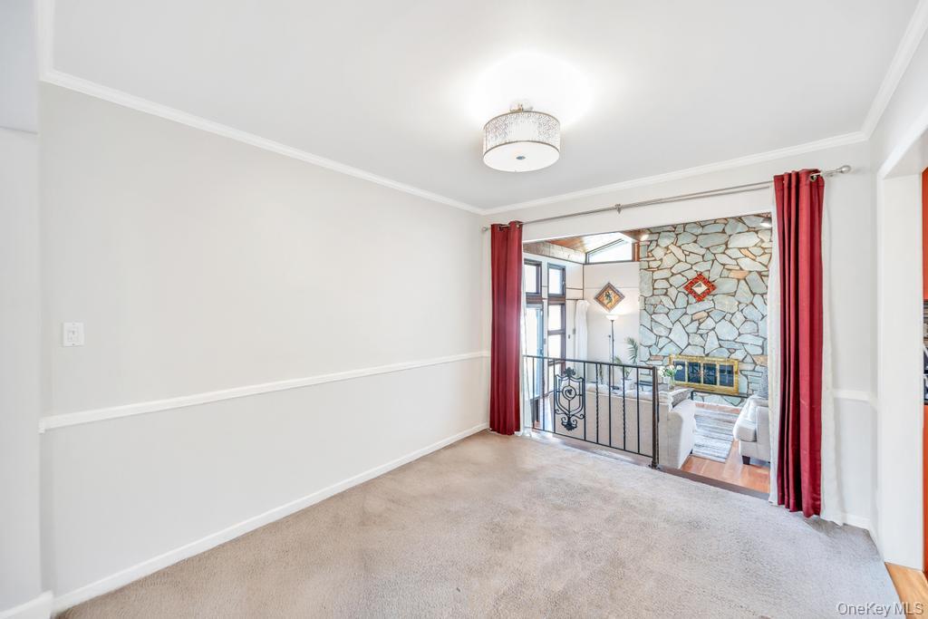 #18 photo, 885 Downing Road, Valley Stream , NY 11580