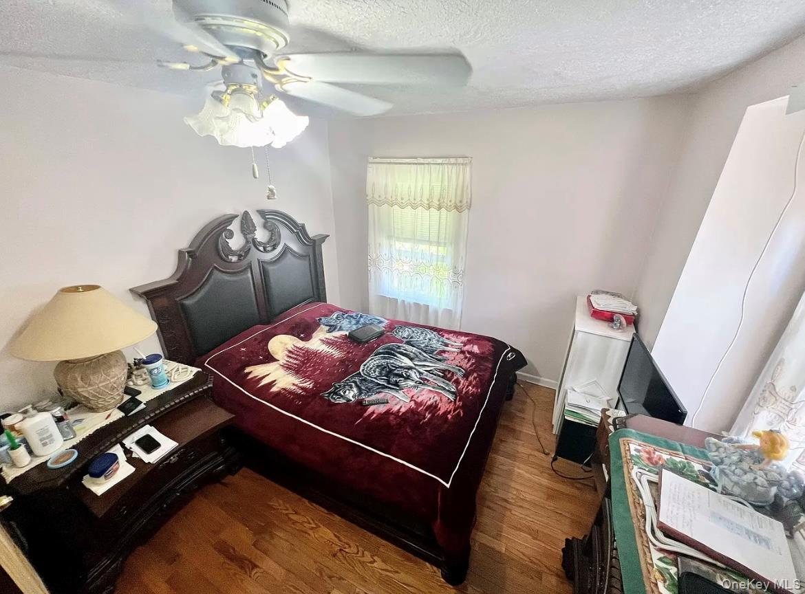 #7 photo, 19027 109th Road, クイーンズ区 Saint Albans , NY 11412