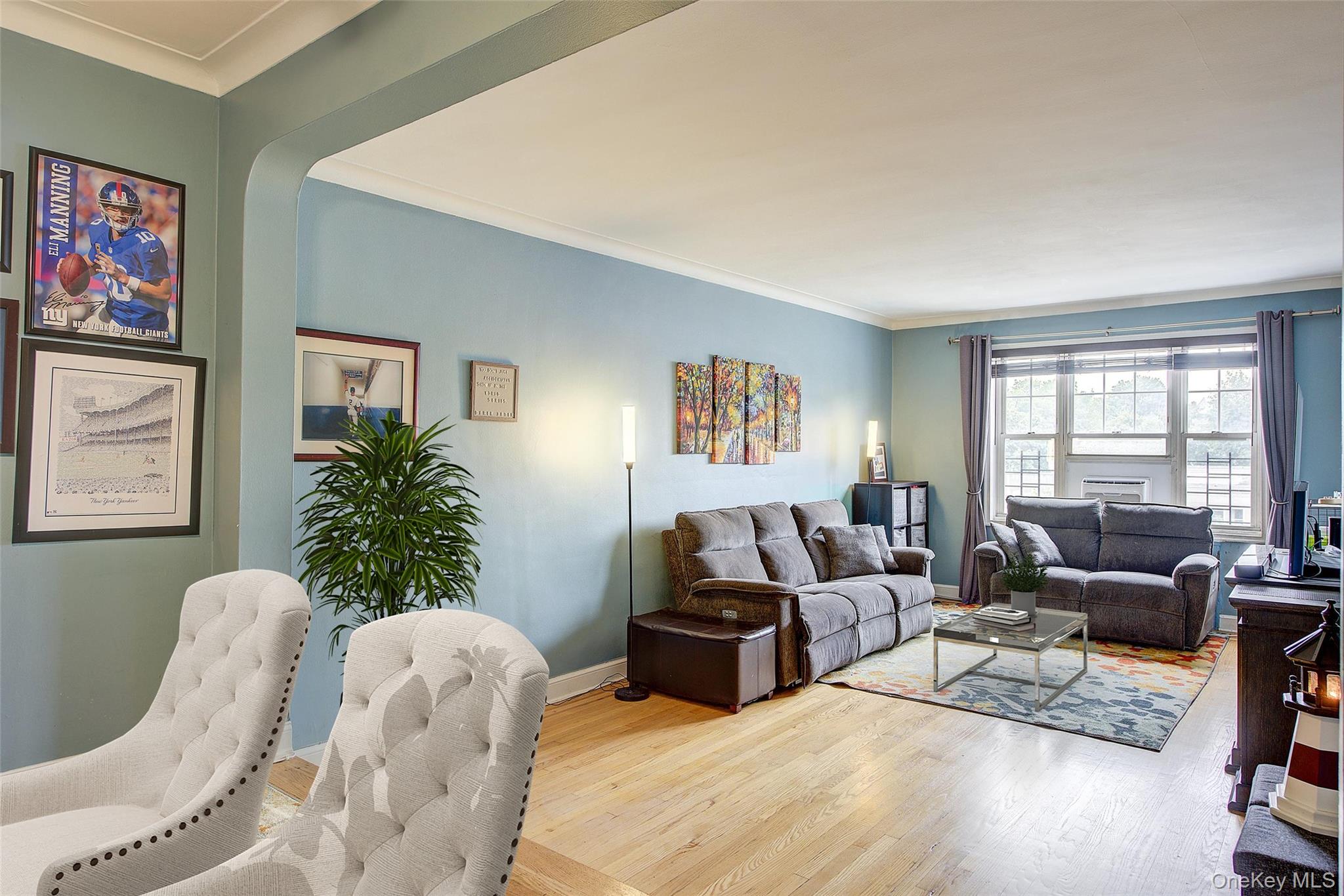 #8 photo, 77-14 113th Street, クイーンズ区 Forest Hills , NY 11375