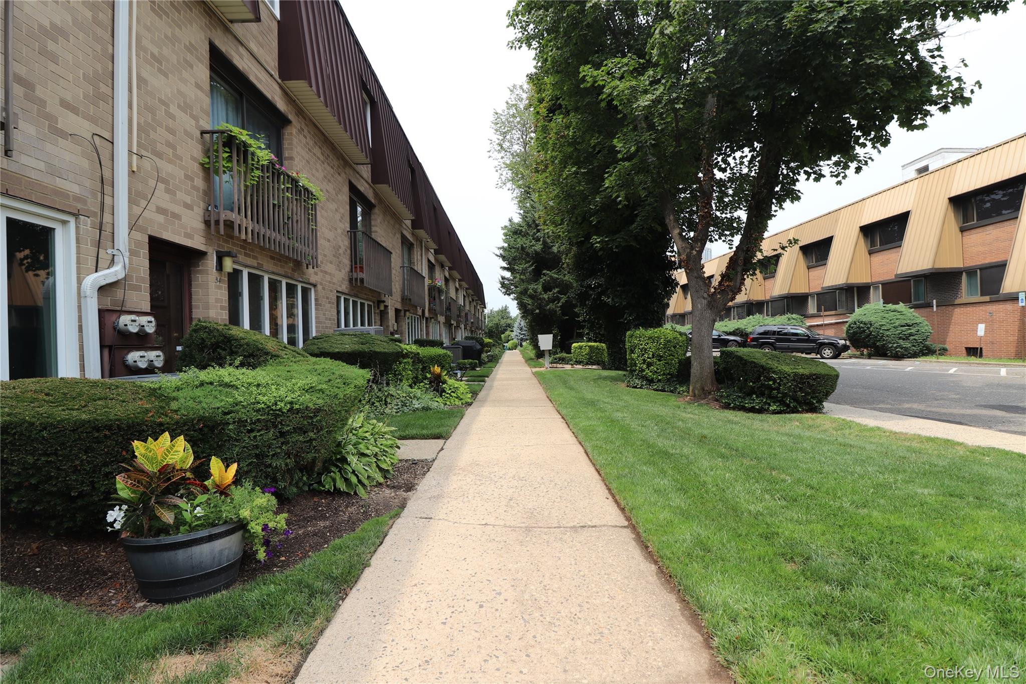 #1 photo, 200 Hilton Avenue, Hempstead , NY 11550