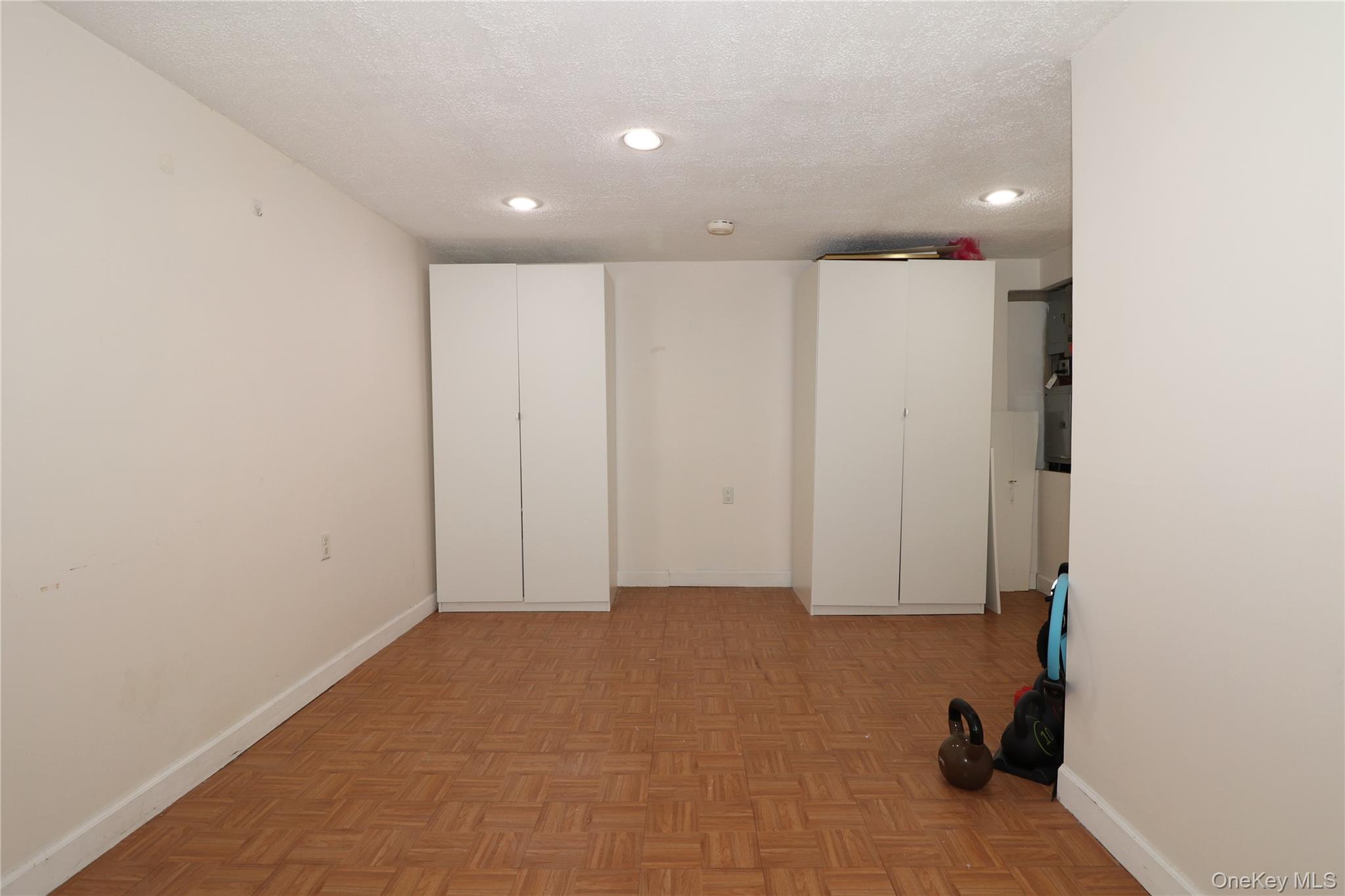 #4 photo, 200 Hilton Avenue, Hempstead , NY 11550