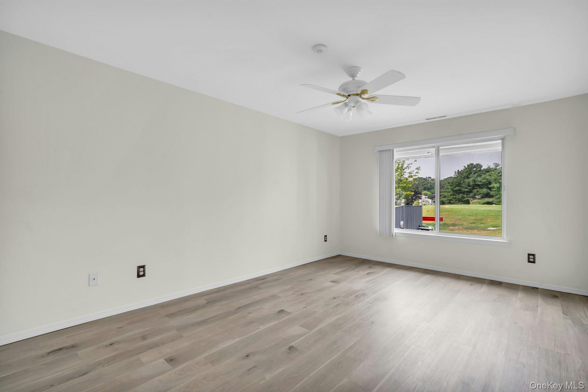 #16 photo, 745 Spring Lake Drive, Middle Island , NY 11953