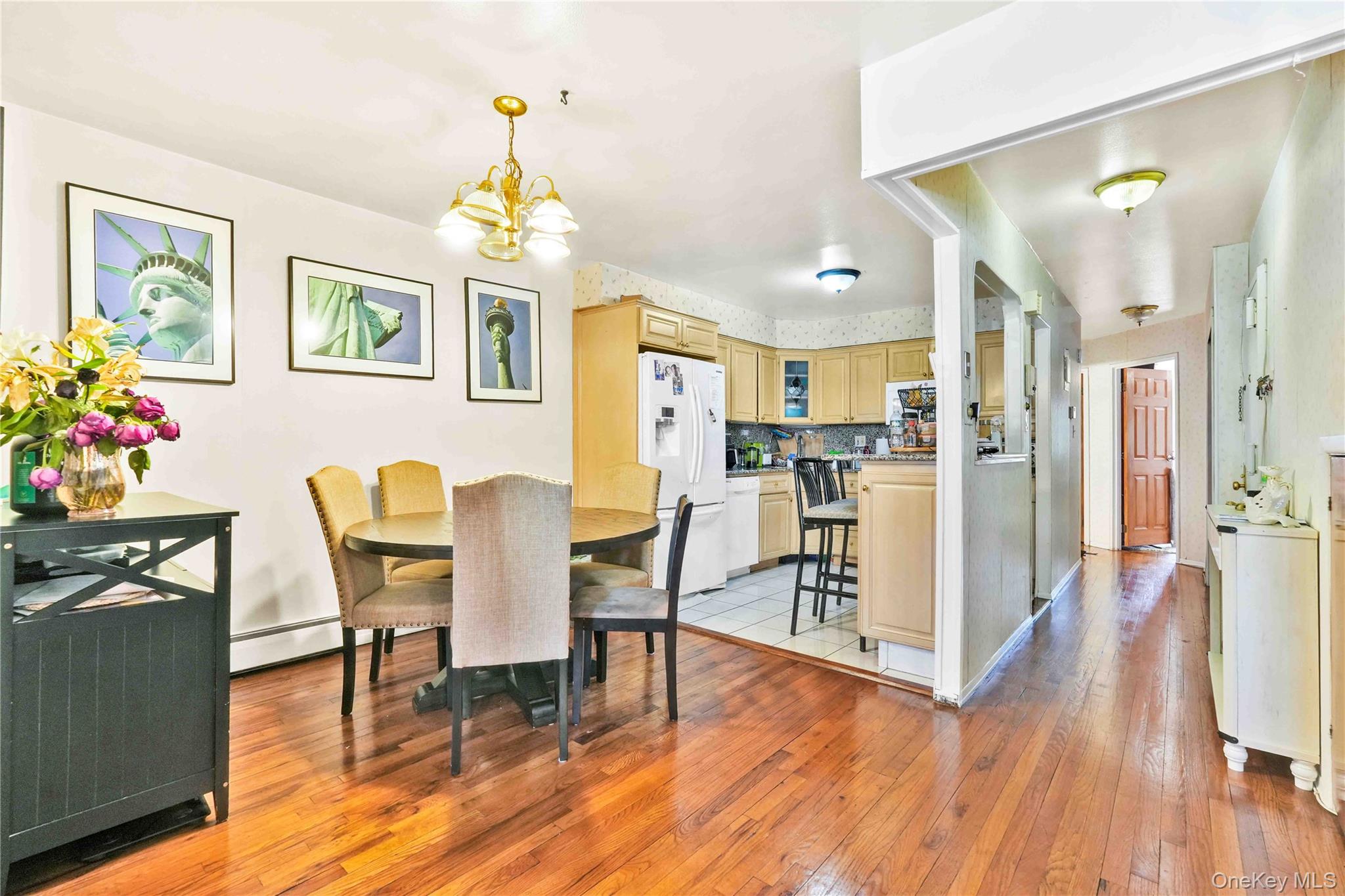 #3 photo, 3145 37th Street, Astoria , NY 11103