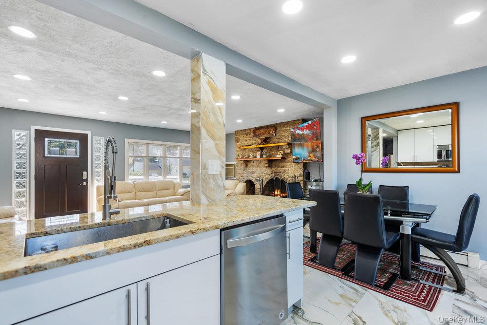 #17 photo, 1212 Herzel Boulevard, West Babylon , NY 11704