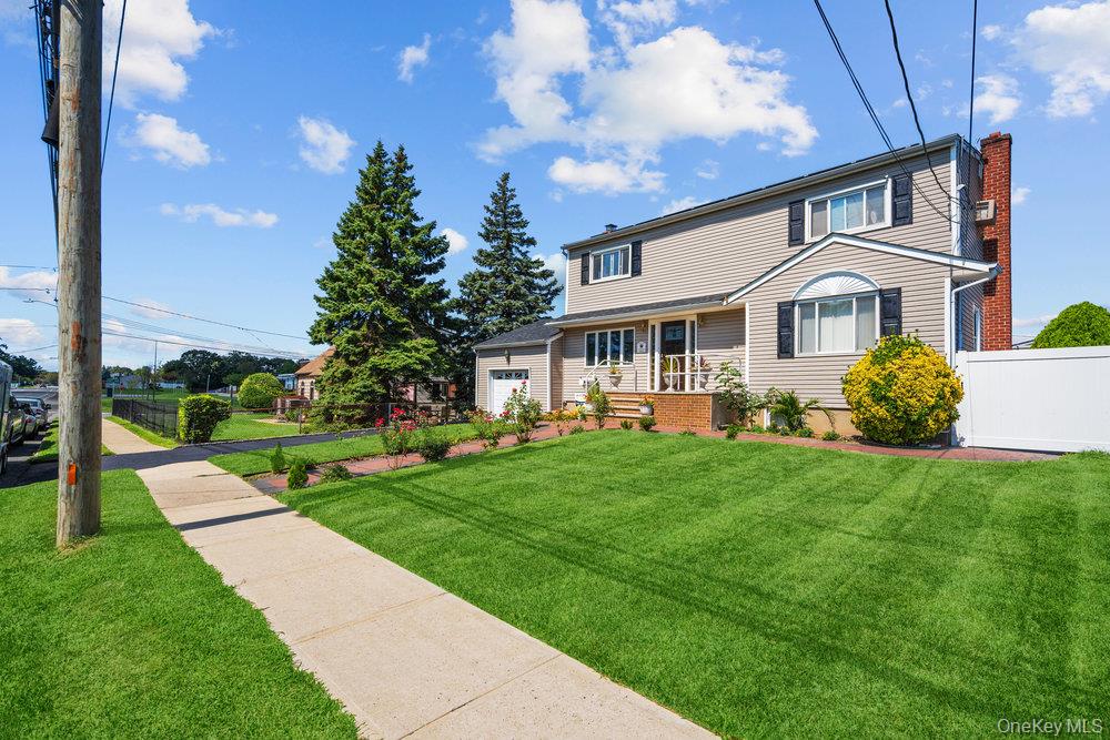 #6 photo, 1212 Herzel Boulevard, West Babylon , NY 11704